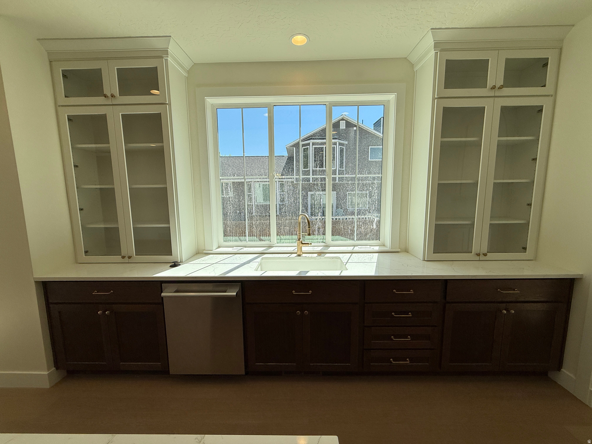 BELMONT WEST - Residential
