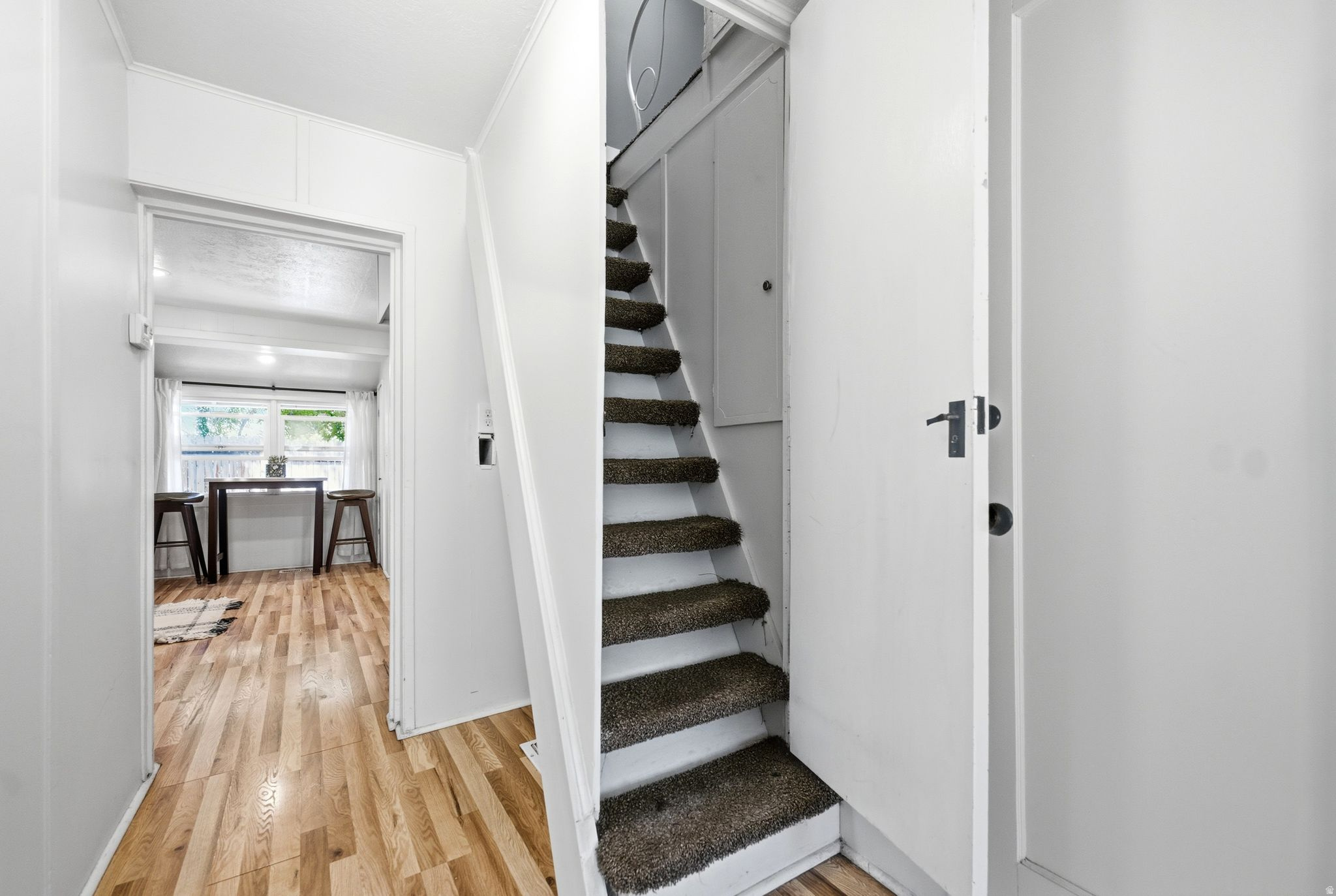 MOUNTAIN VIEW - Residential