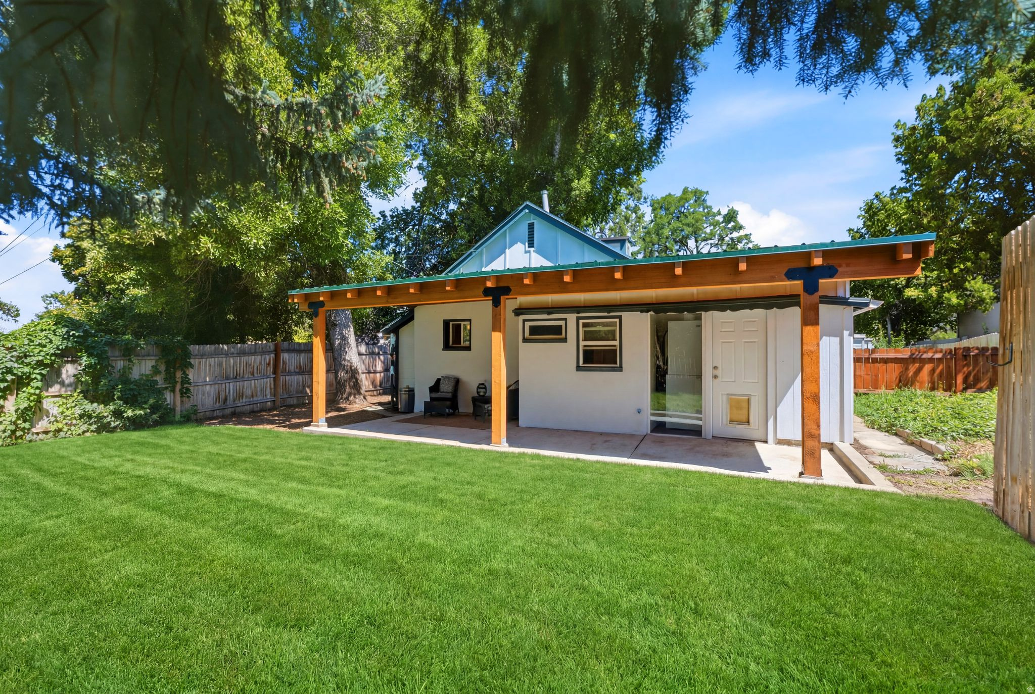 MOUNTAIN VIEW - Residential