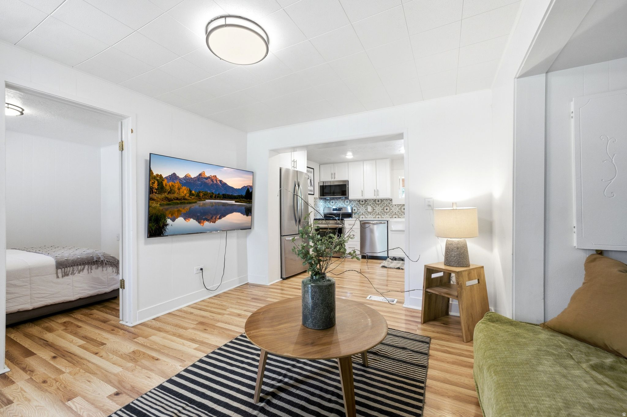 MOUNTAIN VIEW - Residential