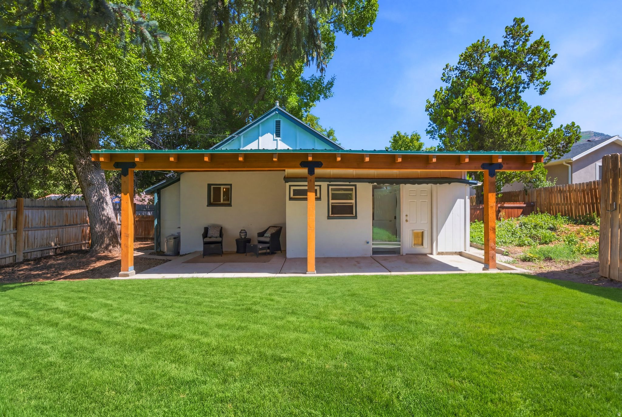 MOUNTAIN VIEW - Residential