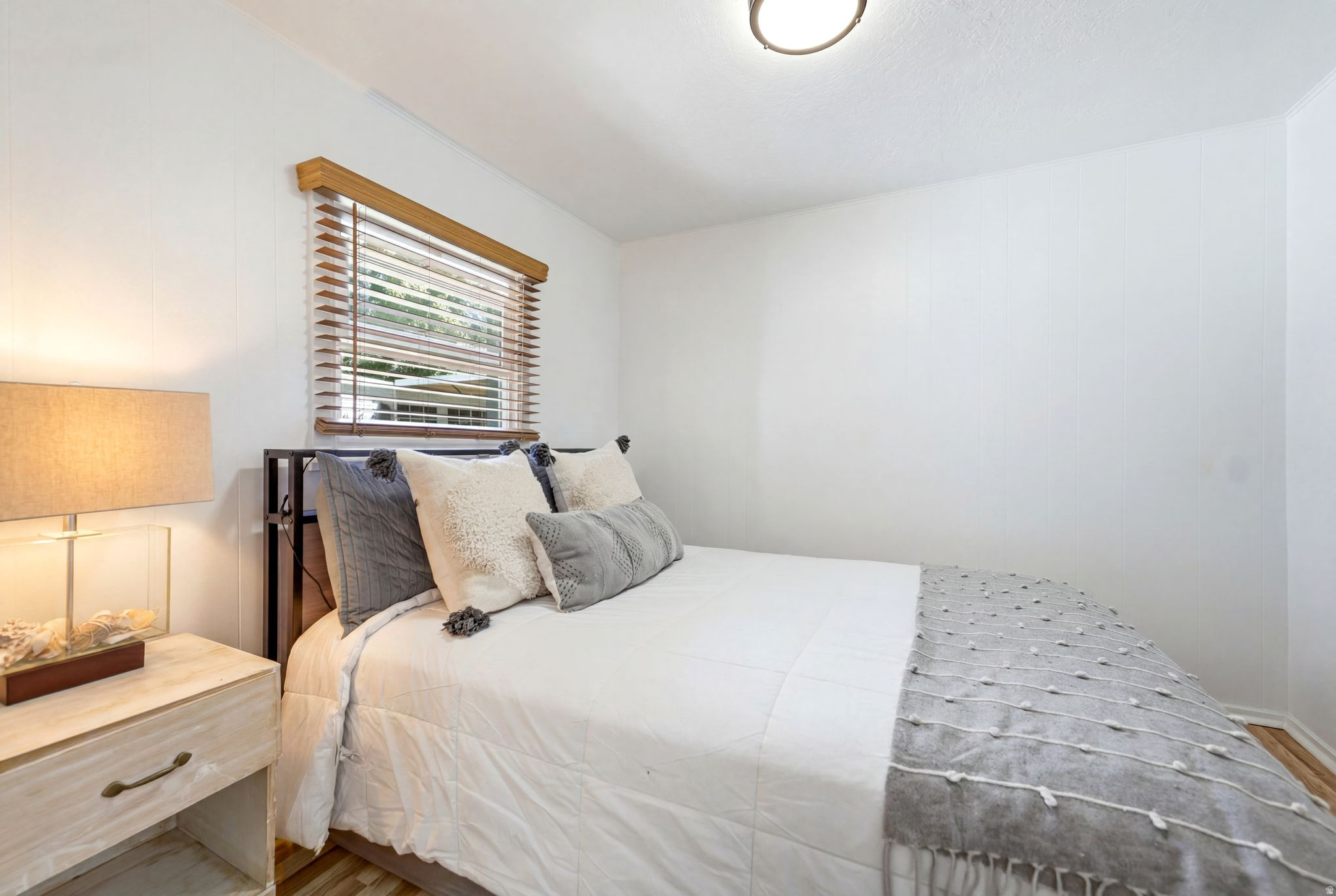 MOUNTAIN VIEW - Residential