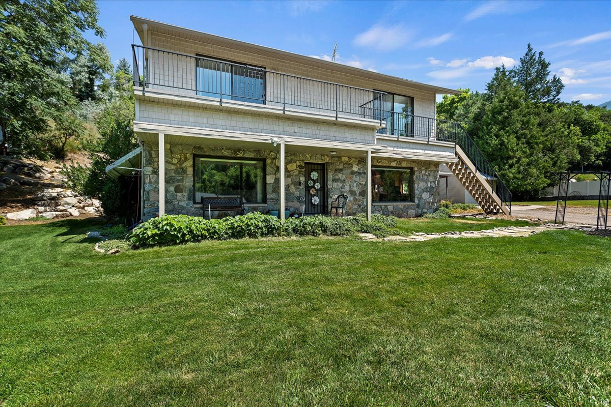 DAWSON HOLLOW ESTATES - Residential