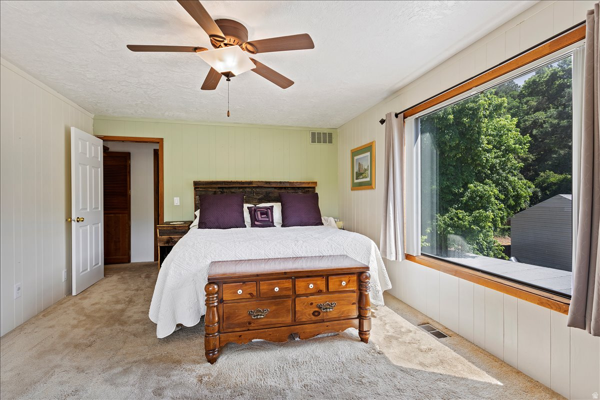 DAWSON HOLLOW ESTATES - Residential