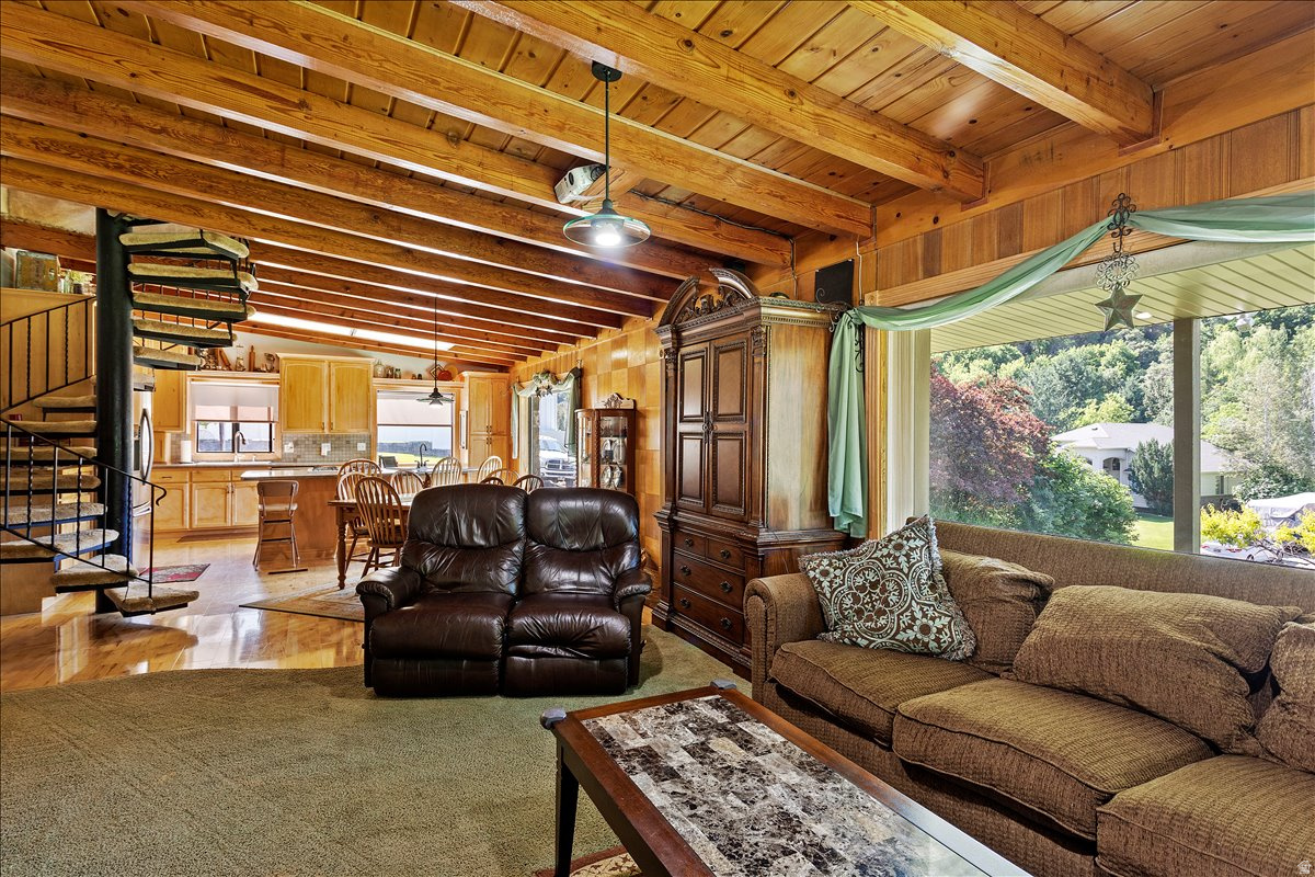 DAWSON HOLLOW ESTATES - Residential