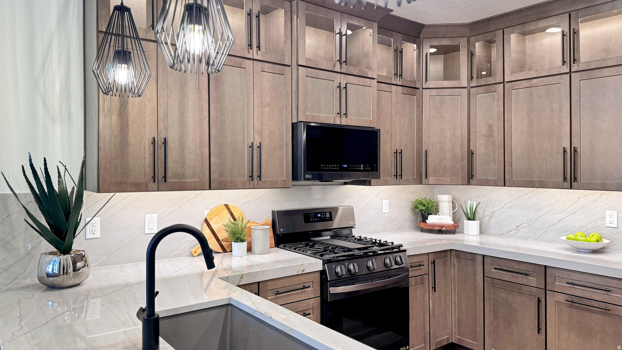 KIMBALL VILLAS - Residential