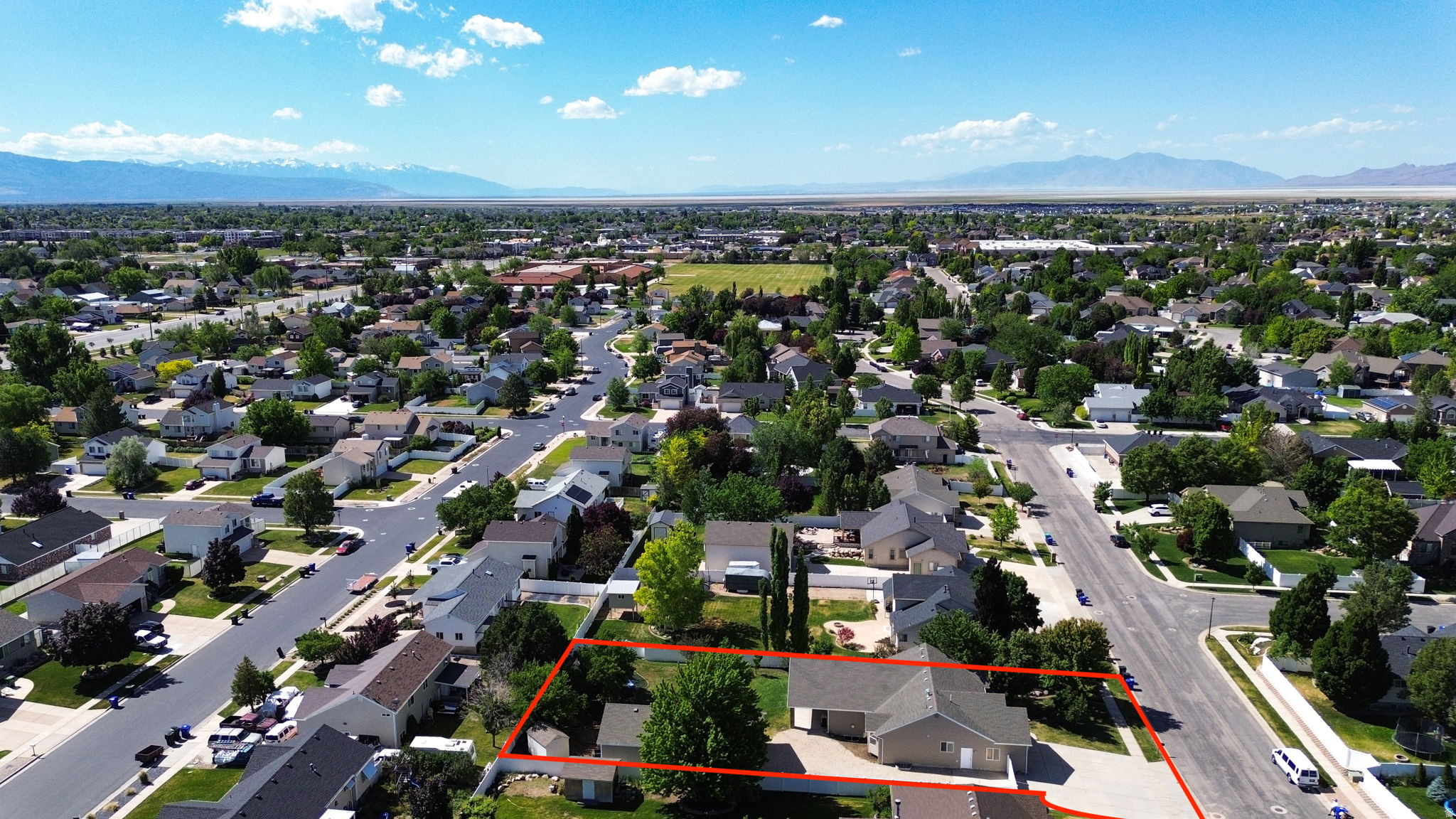 CANTERBURY CORNERS - Residential
