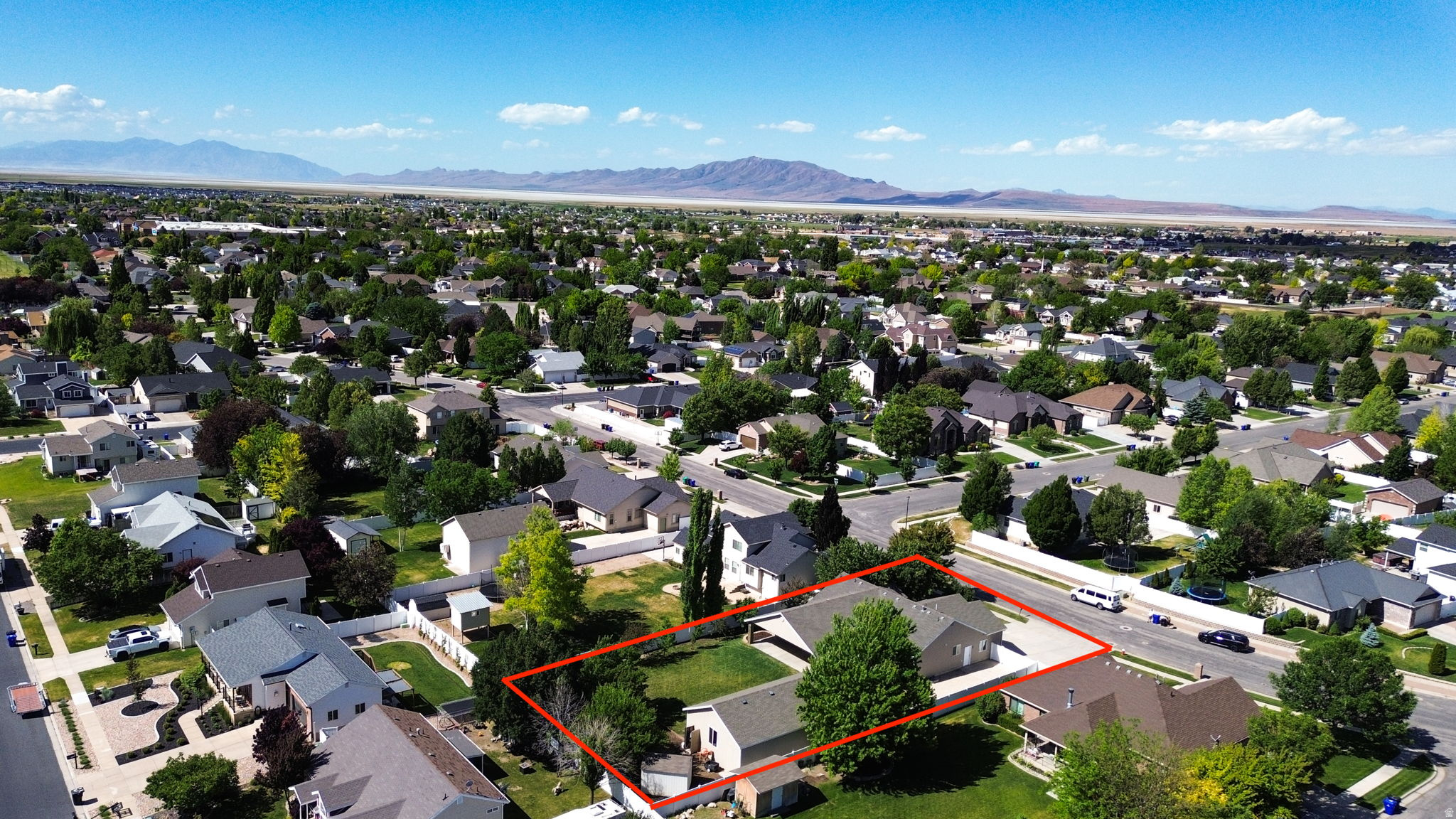 CANTERBURY CORNERS - Residential