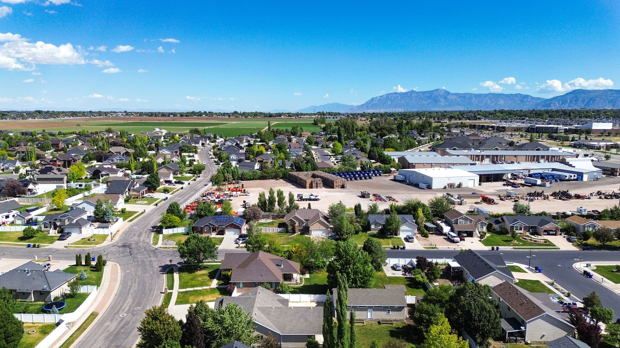 CANTERBURY CORNERS - Residential