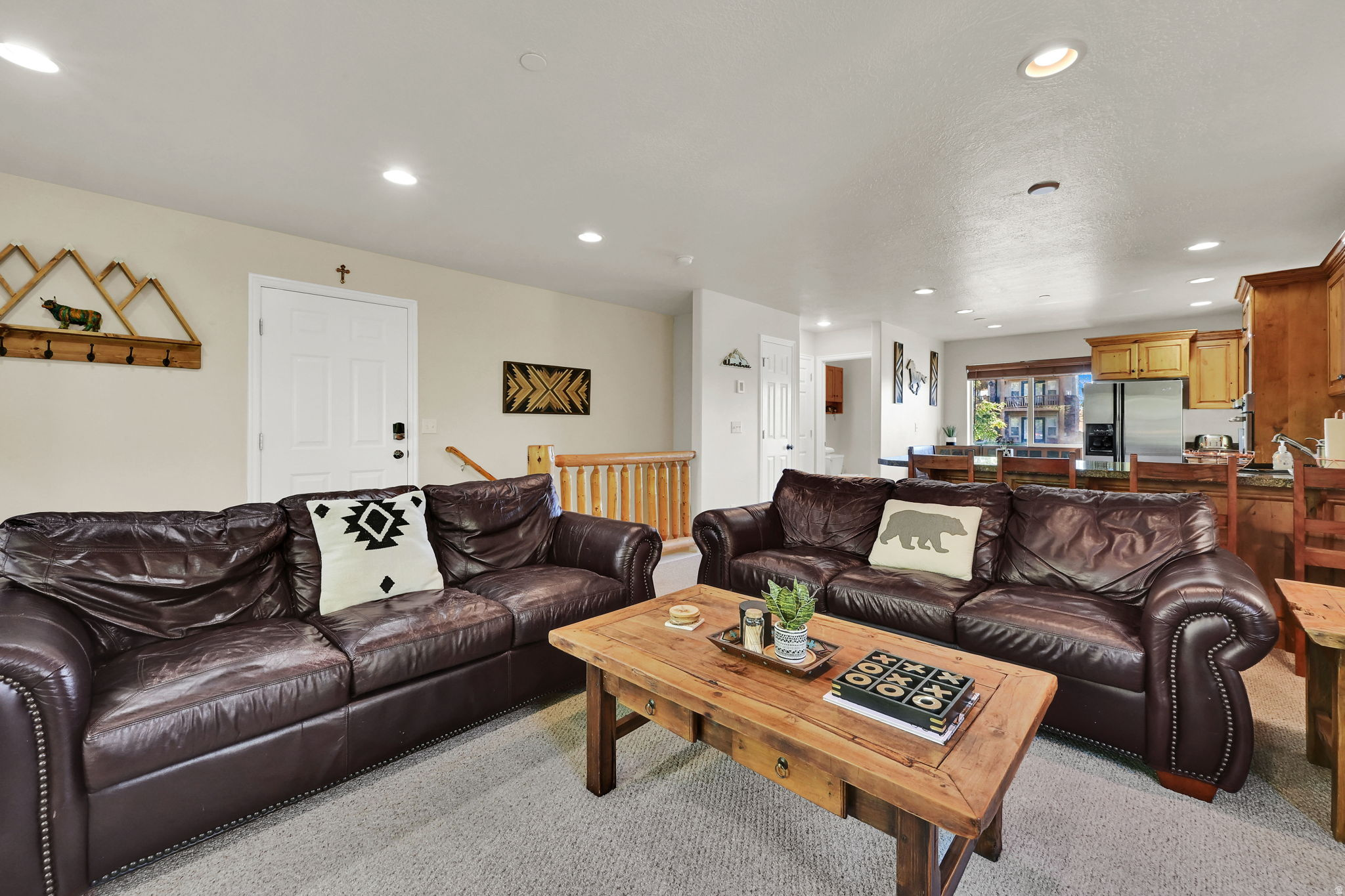 MOOSE HOLLOW - Residential
