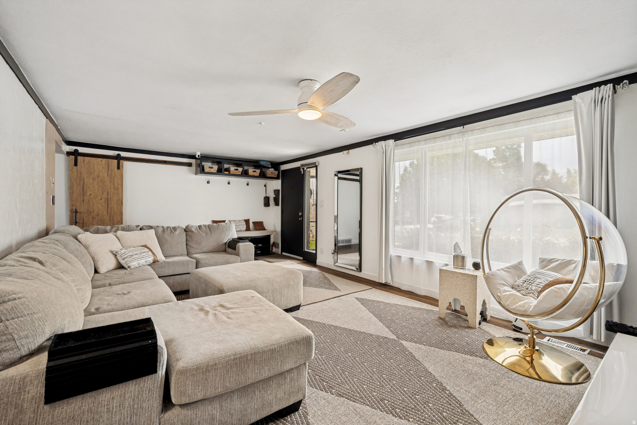 EL MAY - Residential