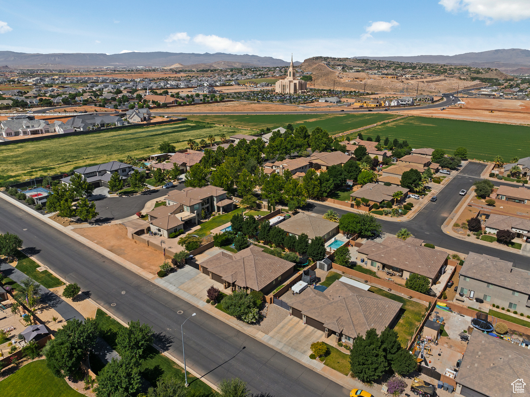 DAYBREAK PARK SUB - Residential