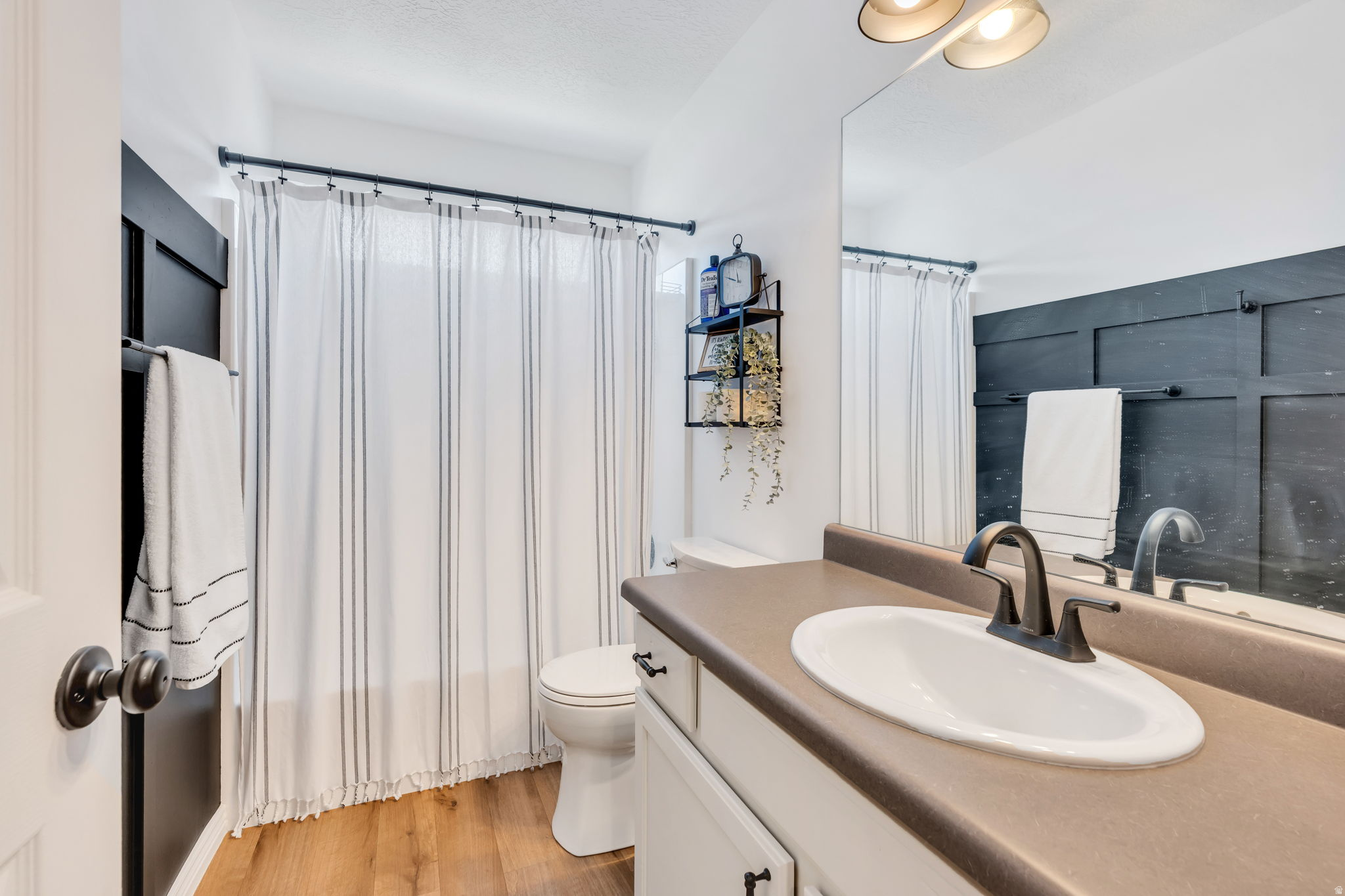 FIELD CREST - Residential