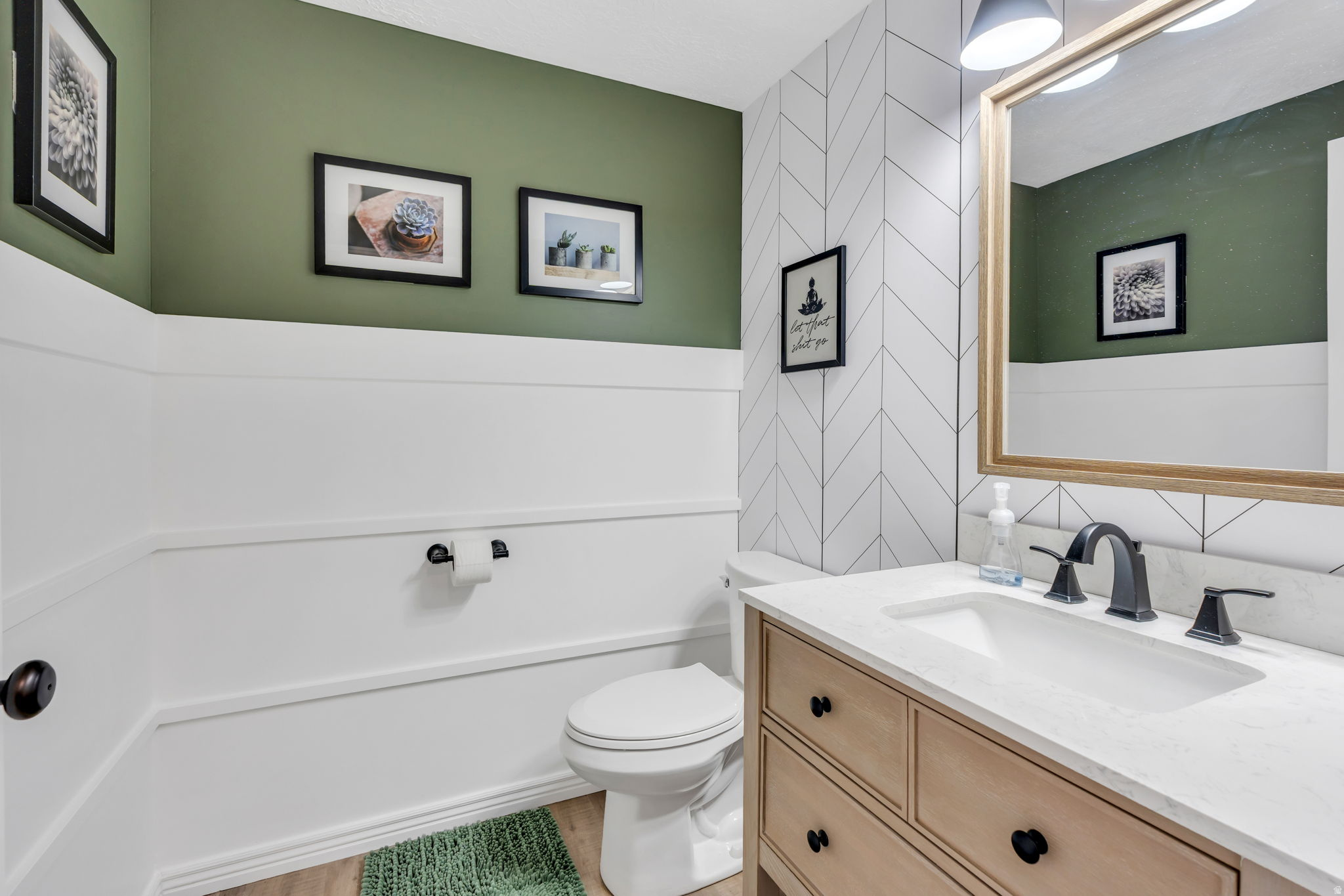 FIELD CREST - Residential