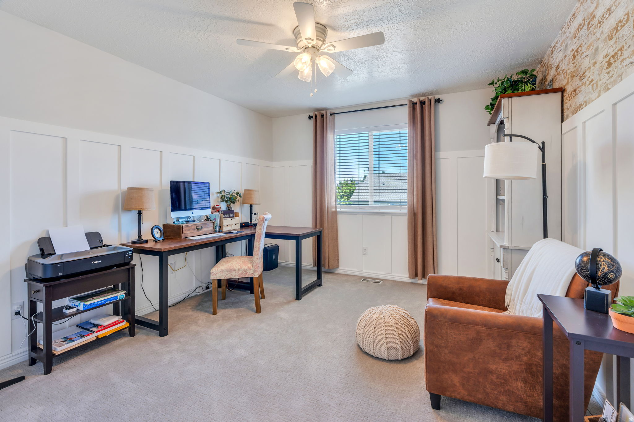 FIELD CREST - Residential