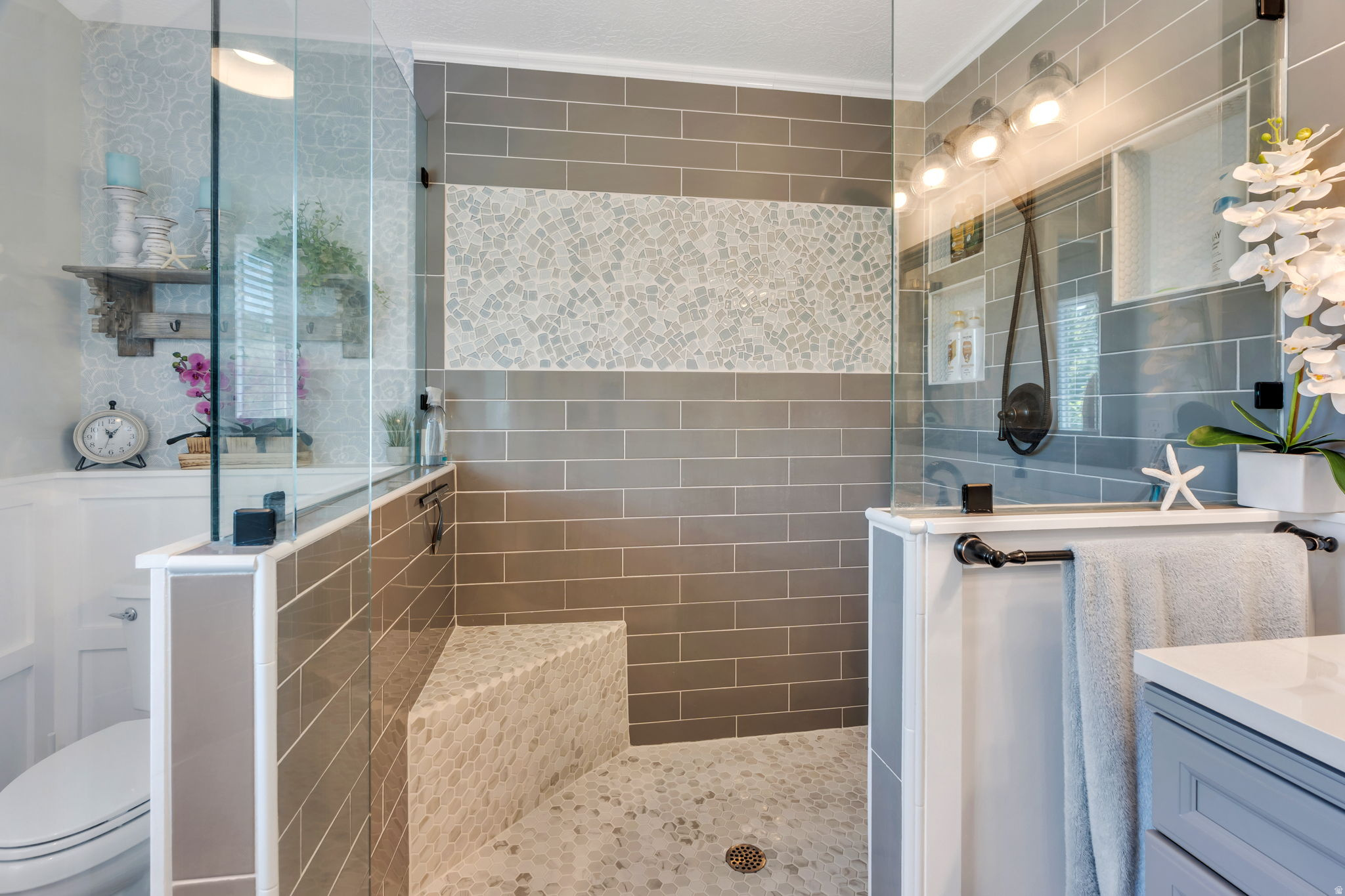 FIELD CREST - Residential