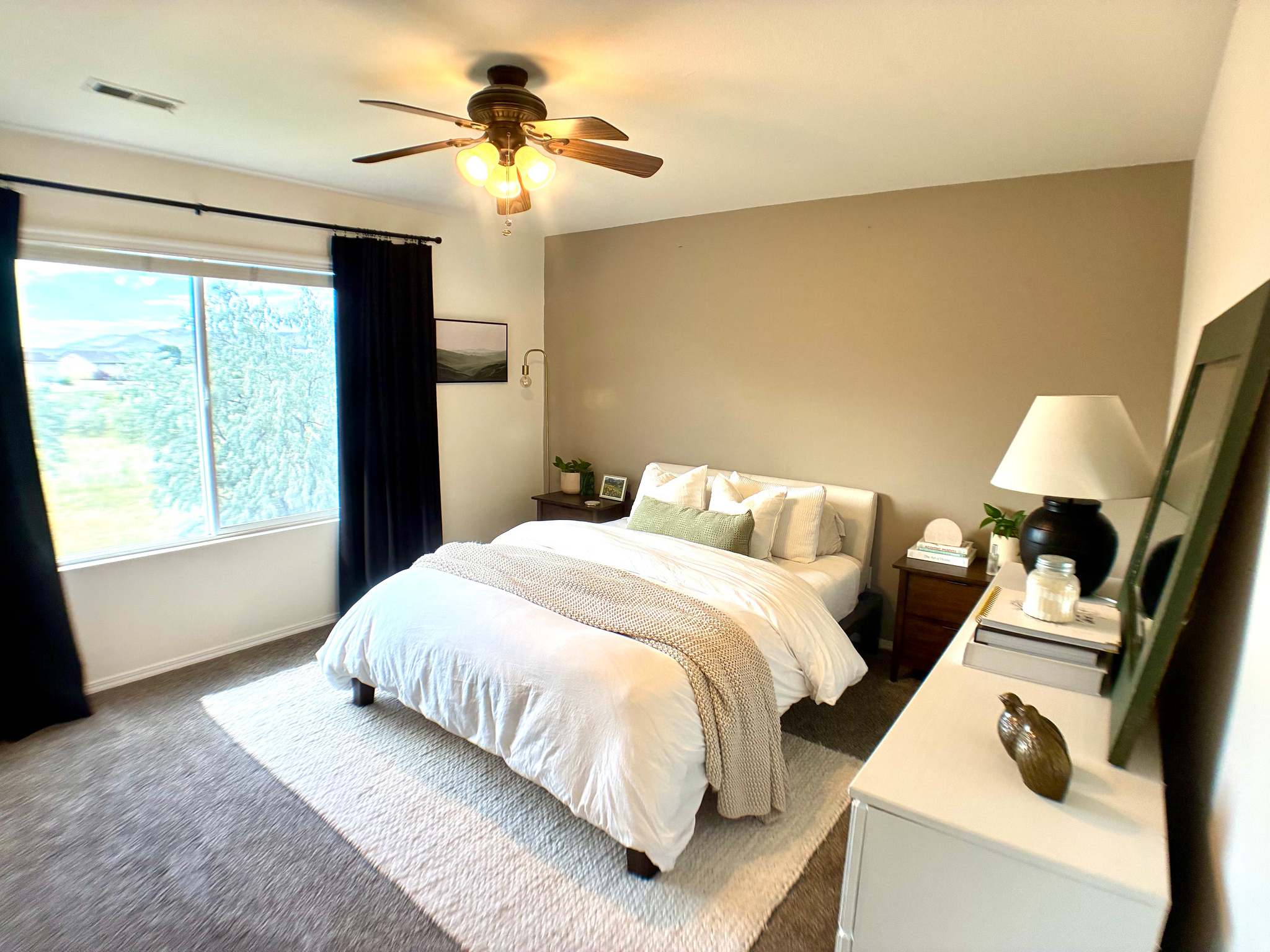 JORDAN WILLOWS - Residential