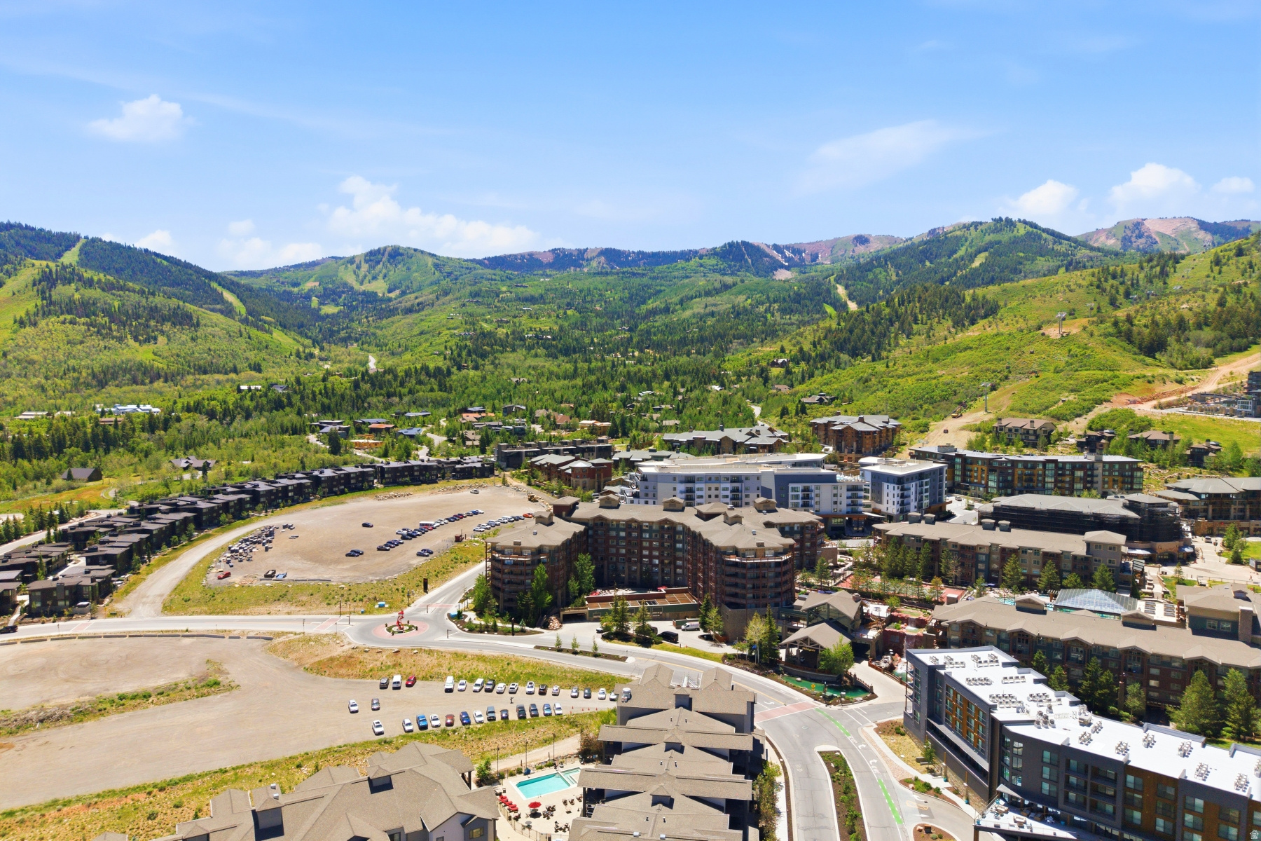 SILVERADO LODGE CONDOMINIUM - Residential