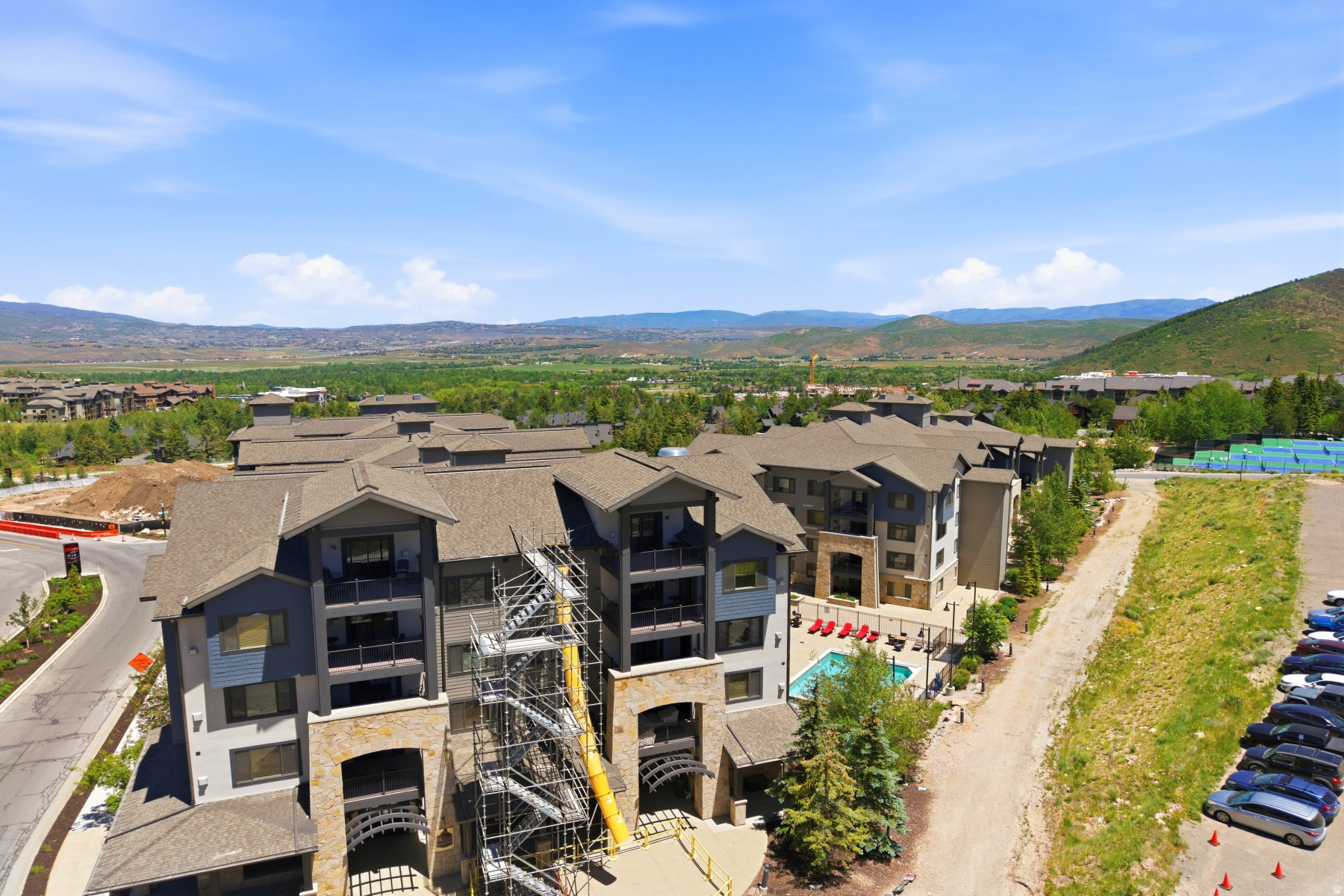 SILVERADO LODGE CONDOMINIUM - Residential