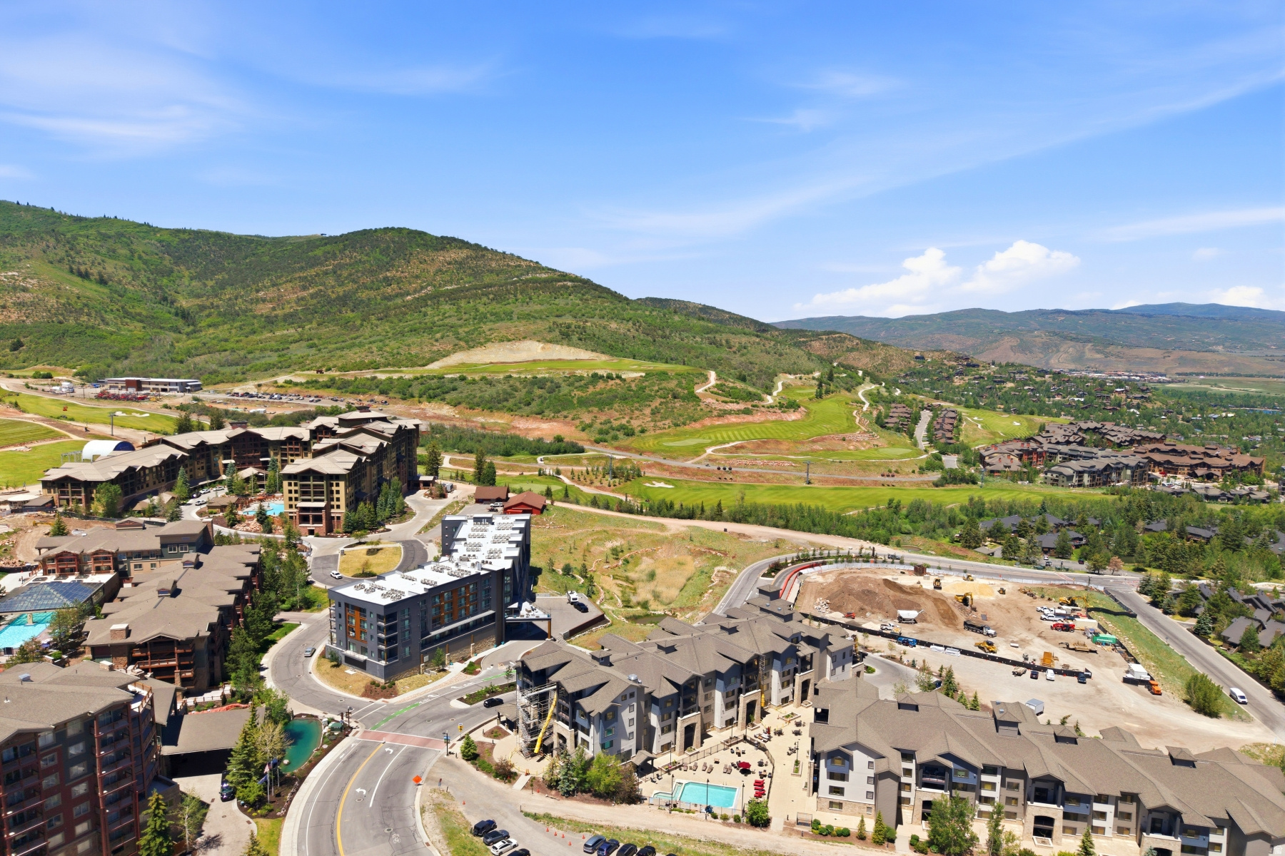 SILVERADO LODGE CONDOMINIUM - Residential