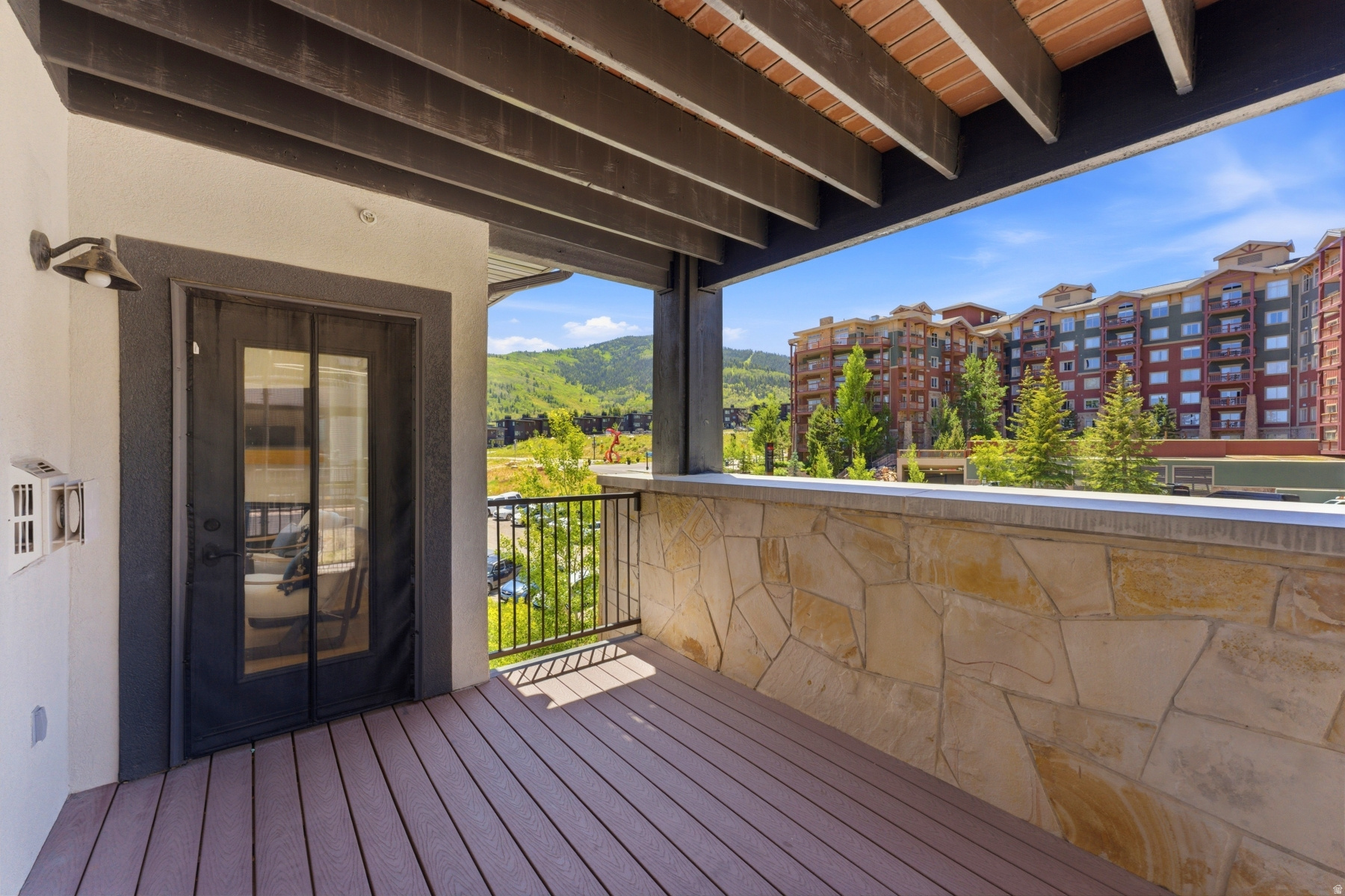 SILVERADO LODGE CONDOMINIUM - Residential