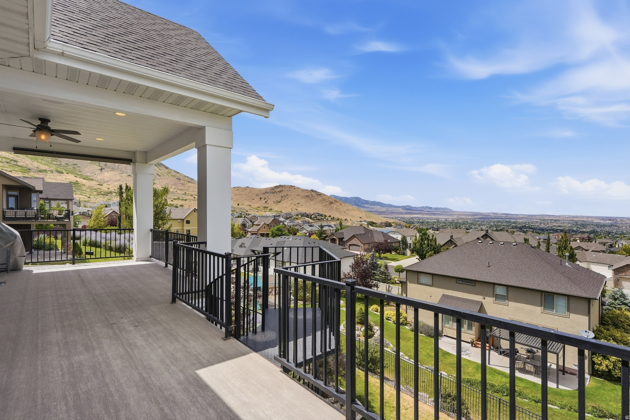 LOOKOUT RIDGE - Residential