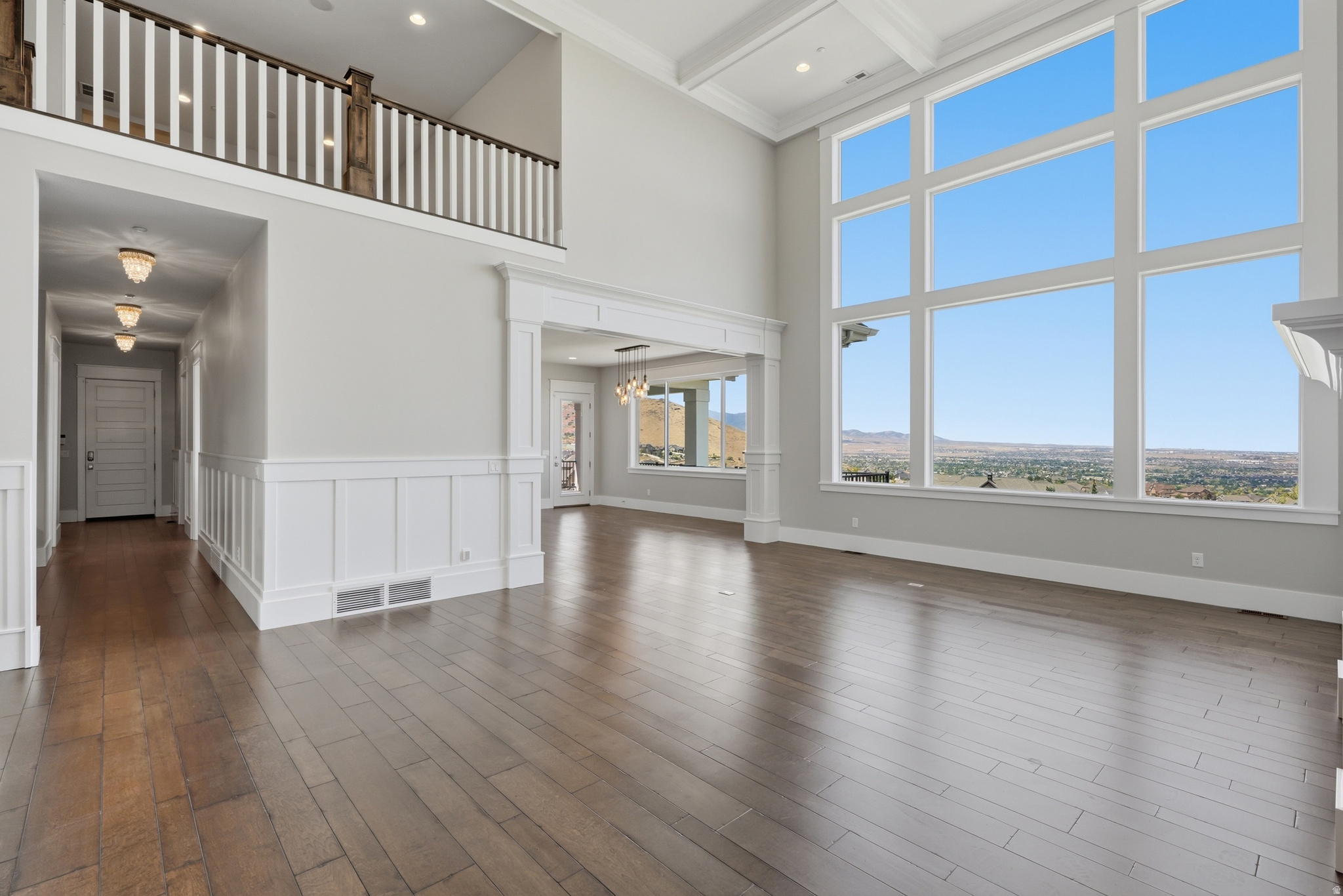LOOKOUT RIDGE - Residential