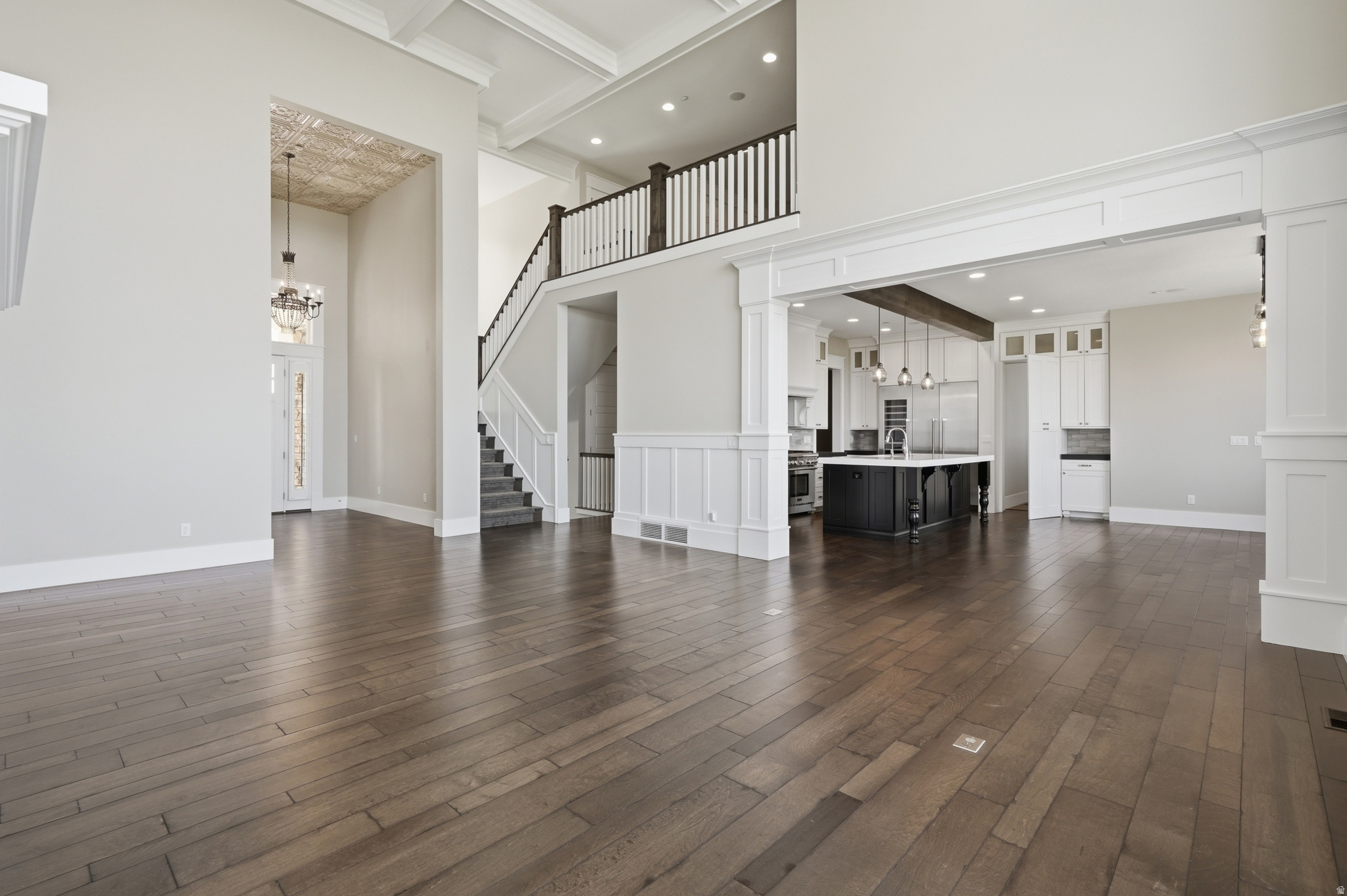LOOKOUT RIDGE - Residential