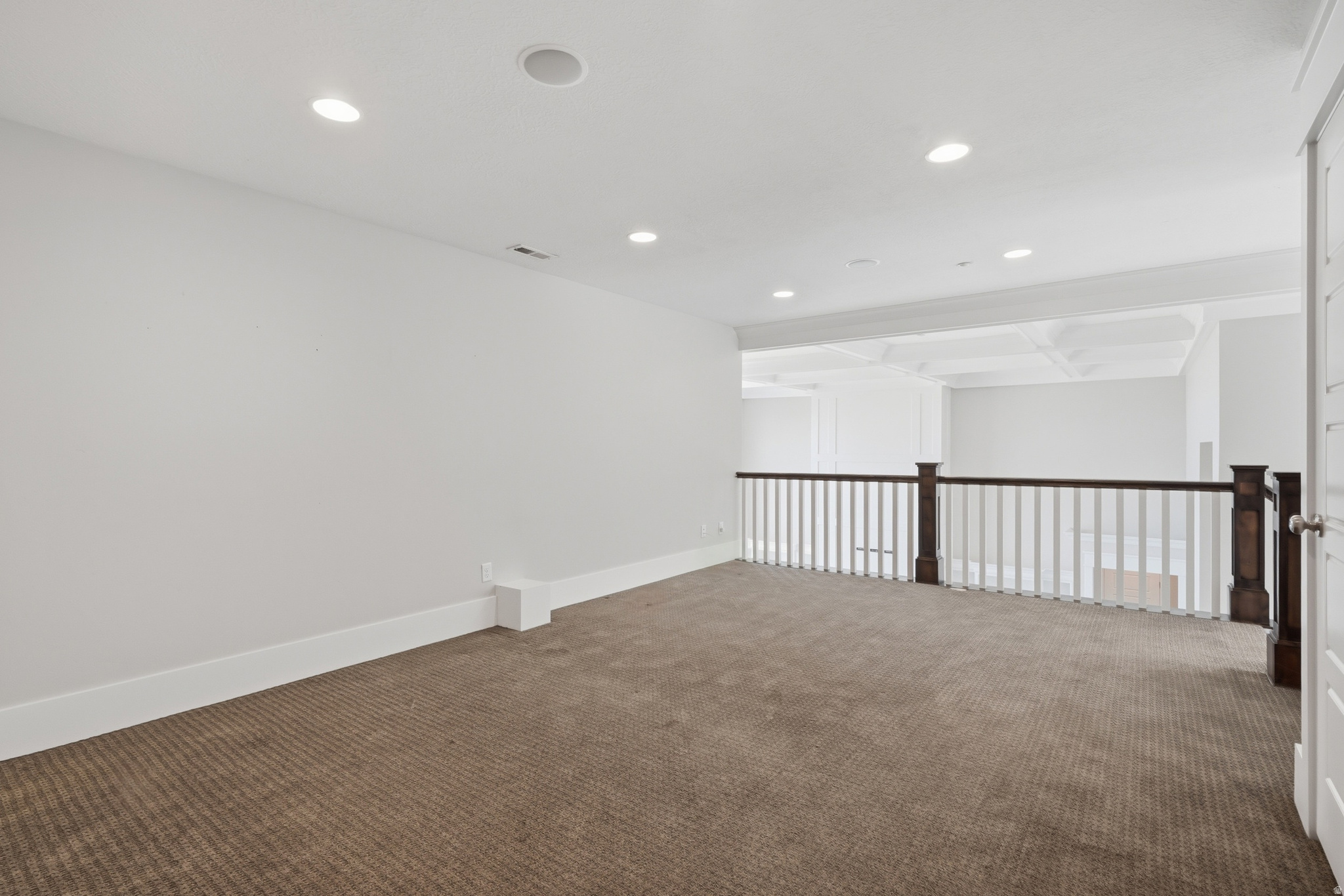 LOOKOUT RIDGE - Residential
