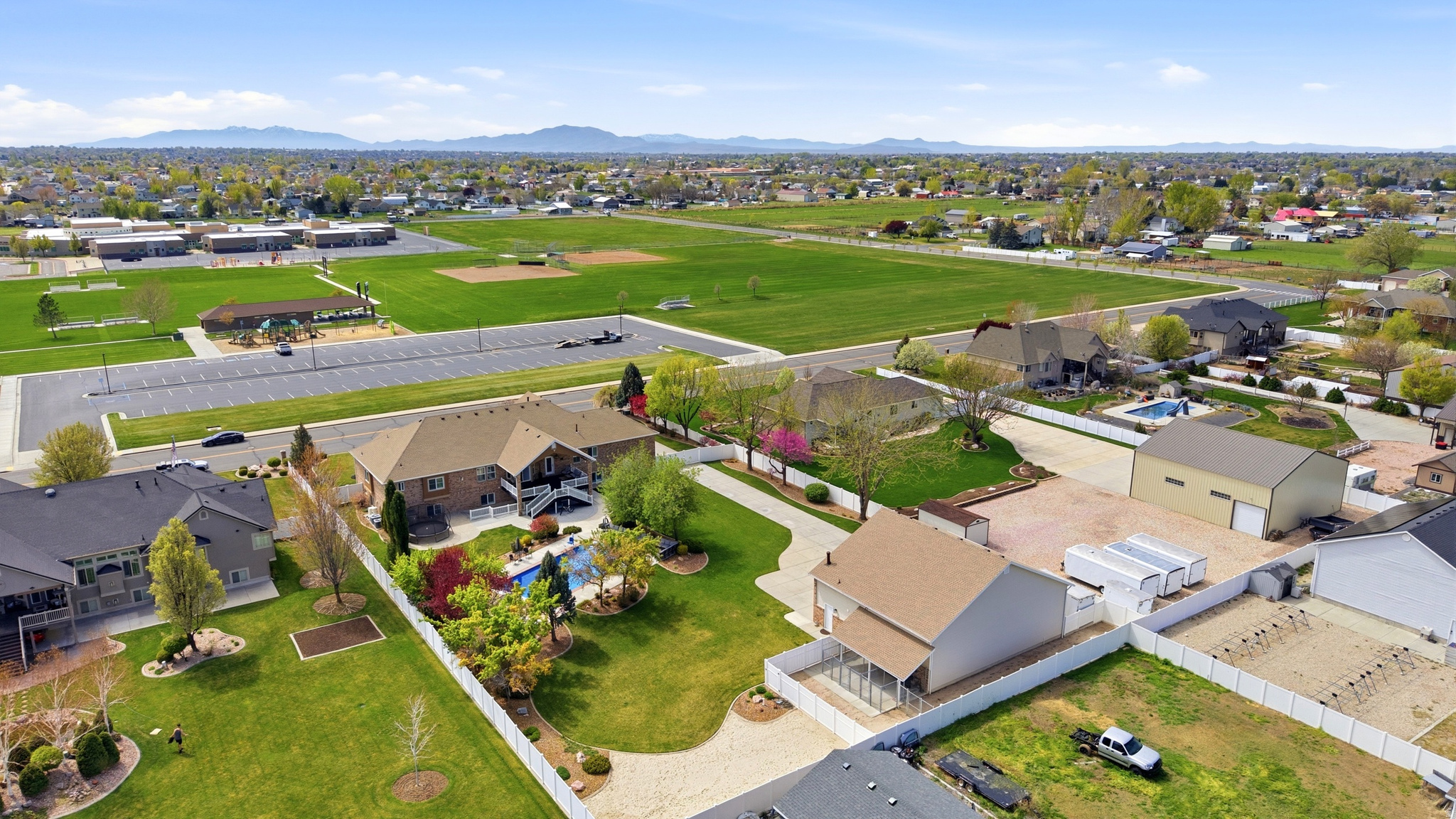 ROCKY MNT. MEADOWS - Residential