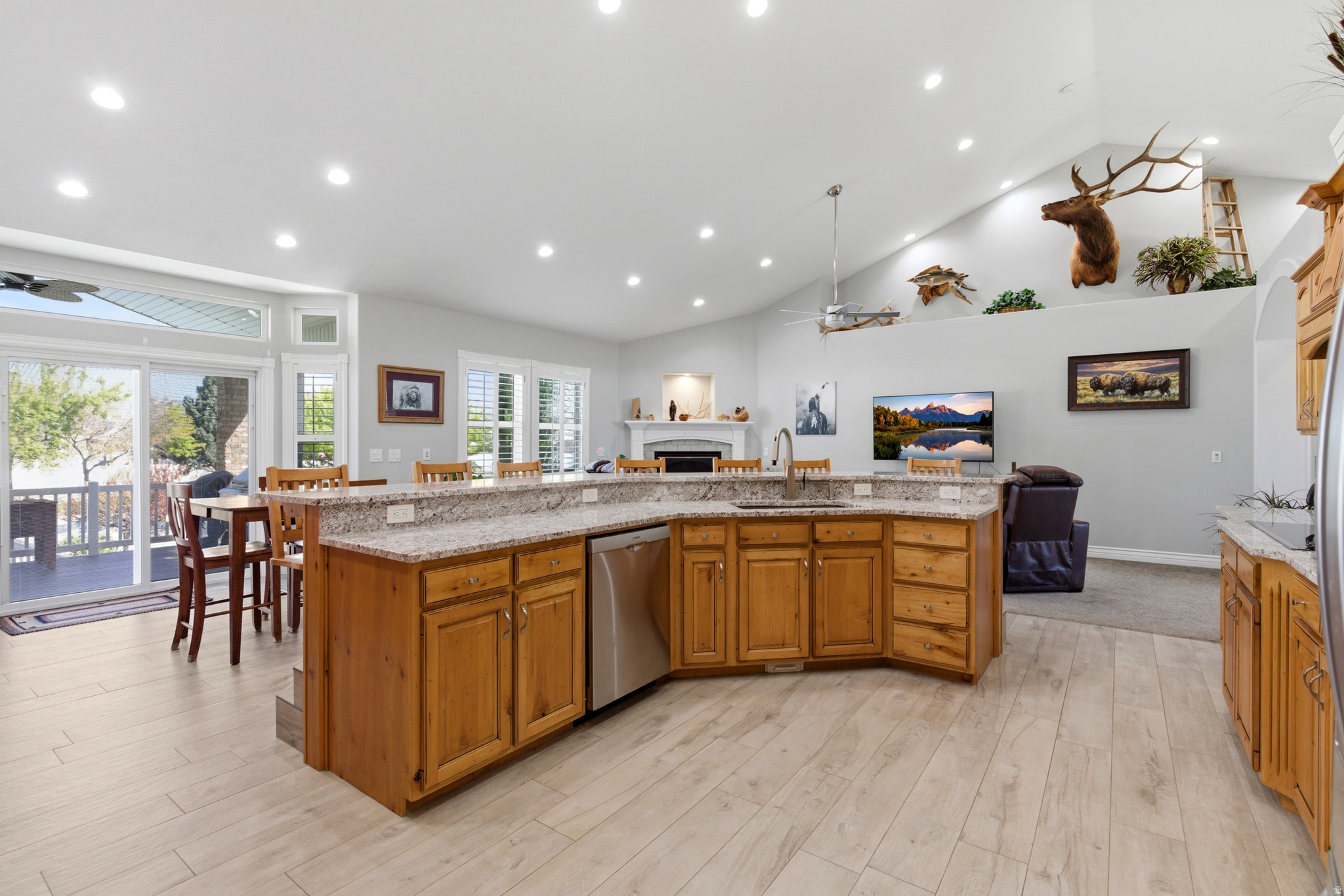 ROCKY MNT. MEADOWS - Residential