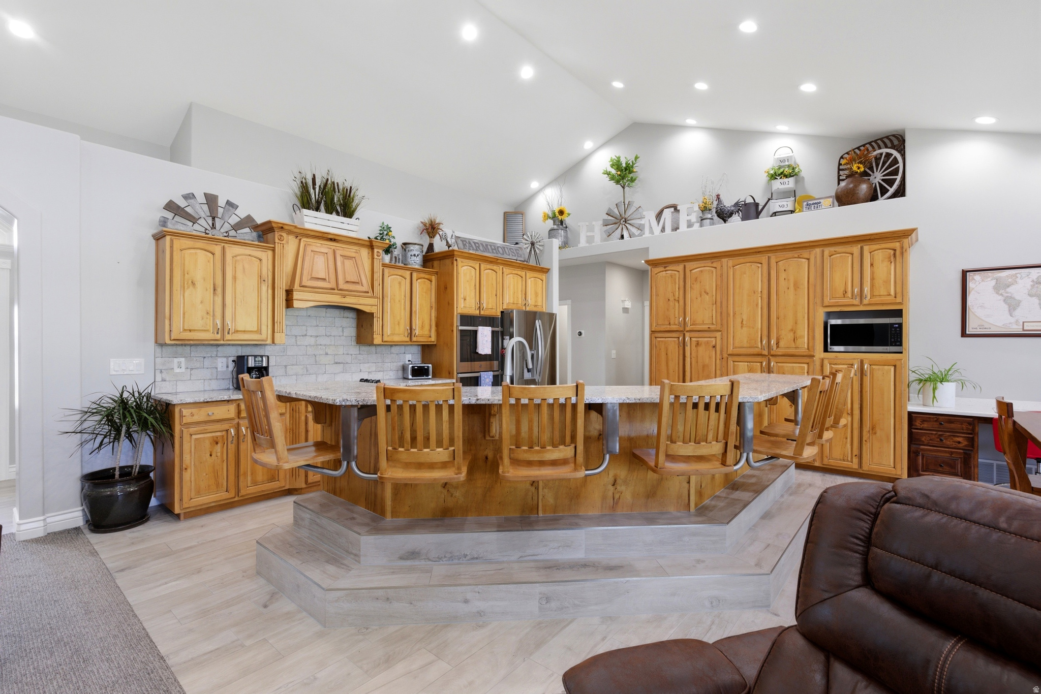 ROCKY MNT. MEADOWS - Residential