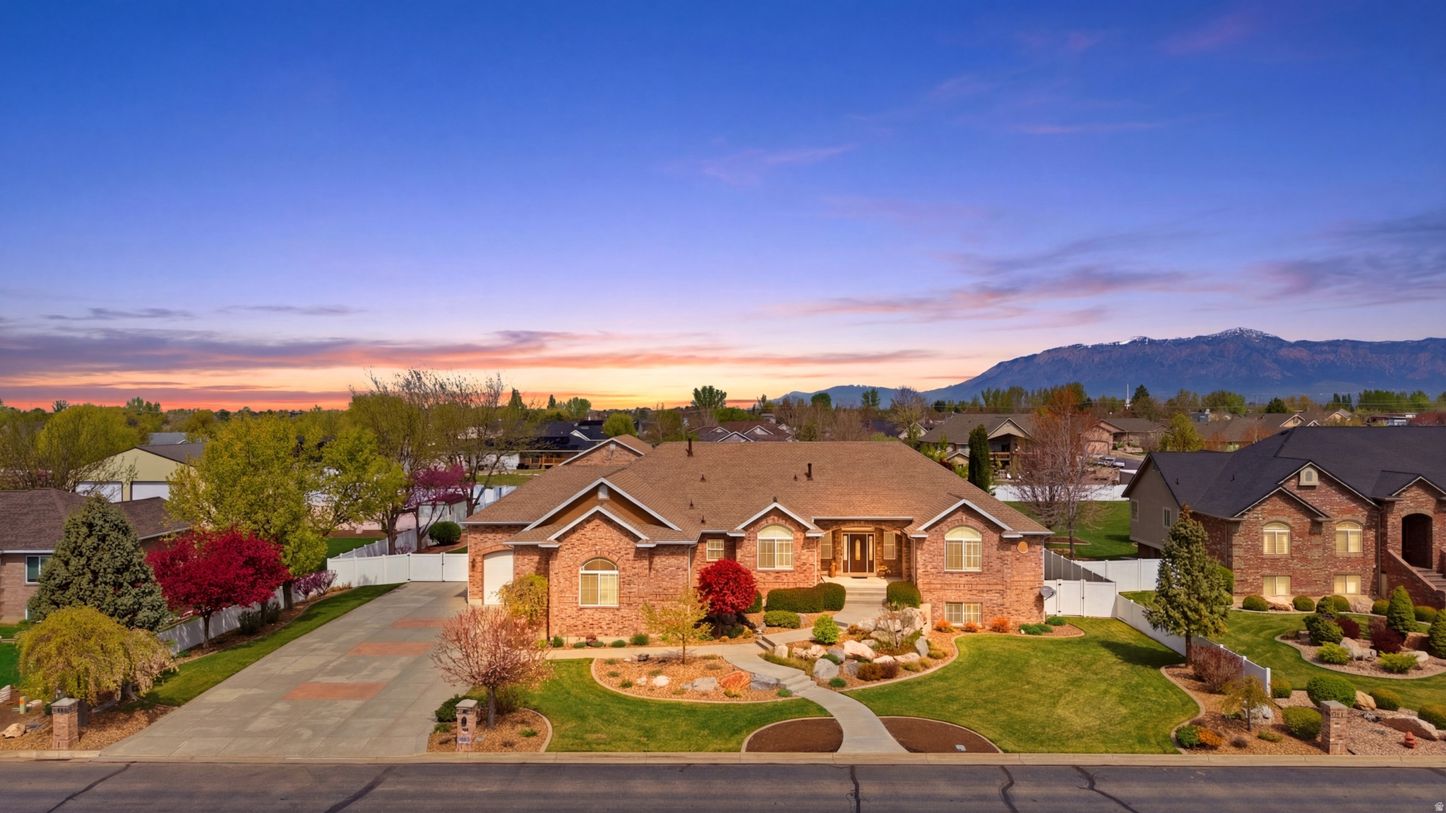 ROCKY MNT. MEADOWS - Residential