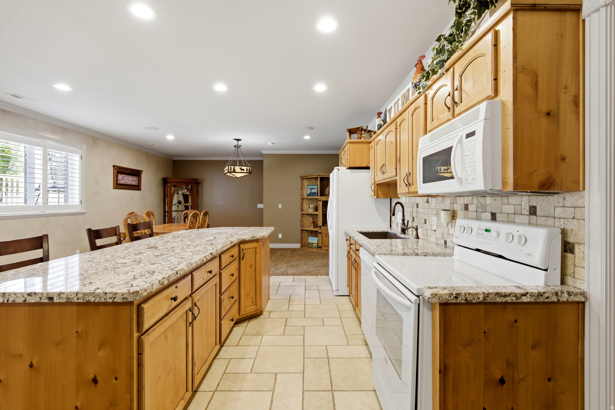 ROCKY MNT. MEADOWS - Residential