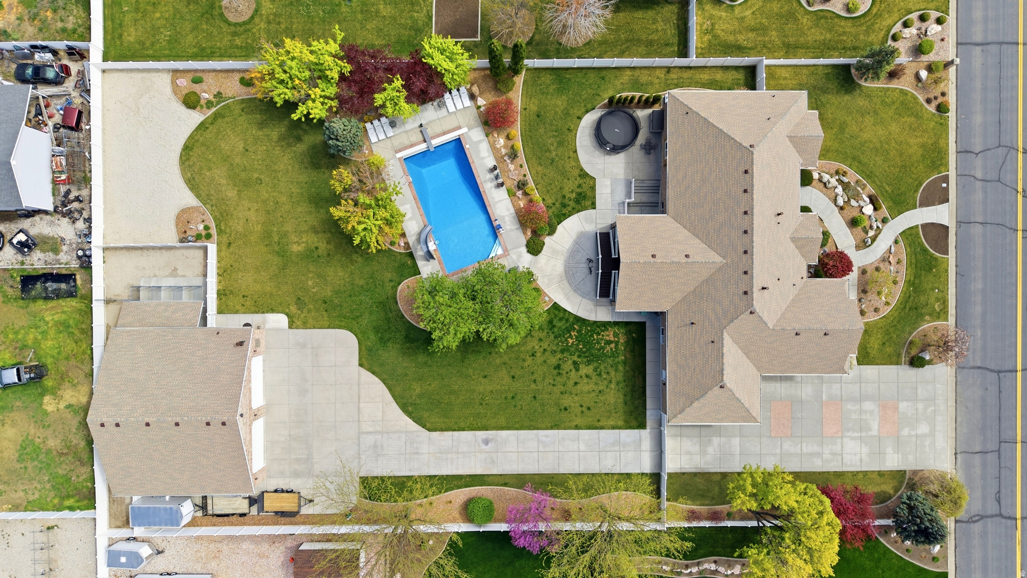 ROCKY MNT. MEADOWS - Residential