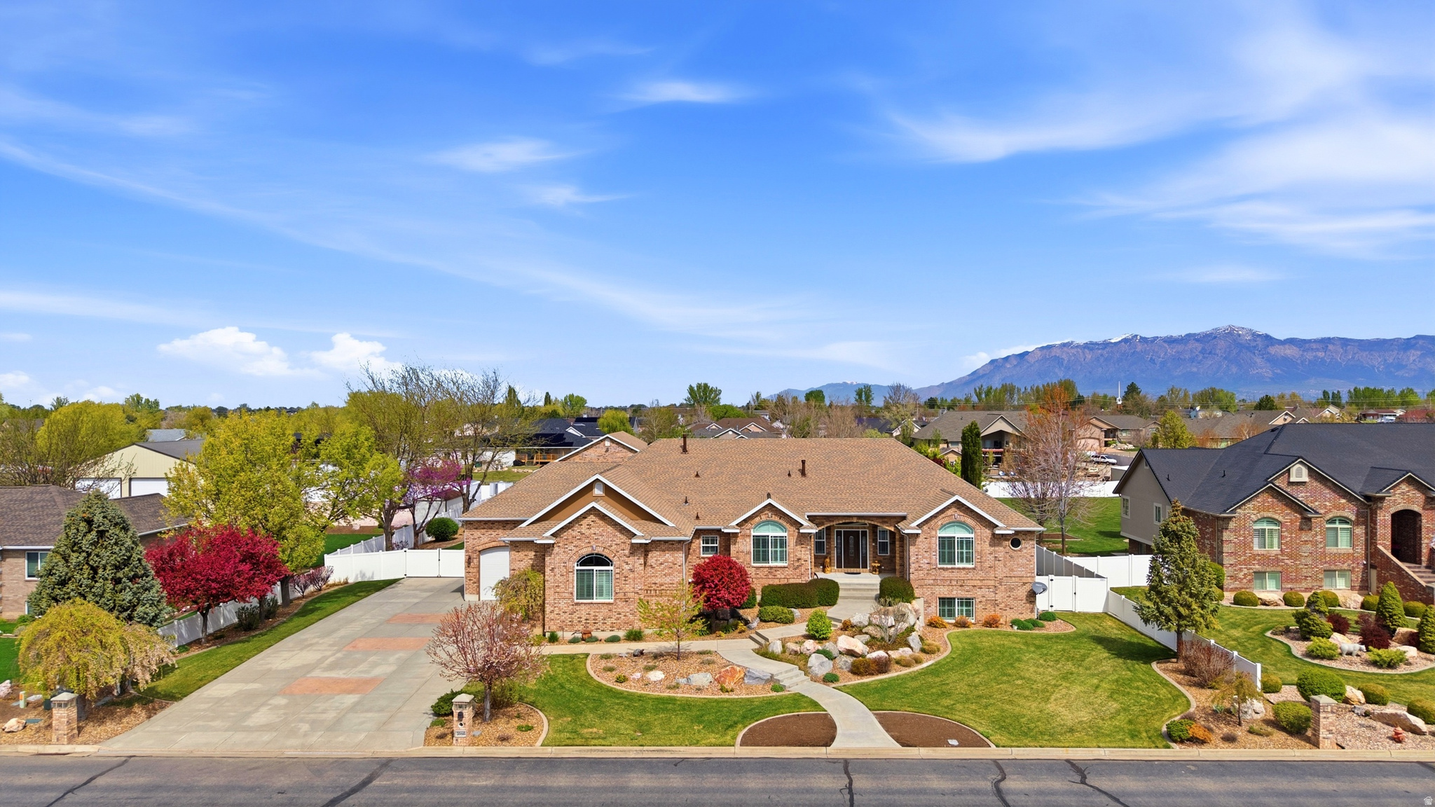 ROCKY MNT. MEADOWS - Residential