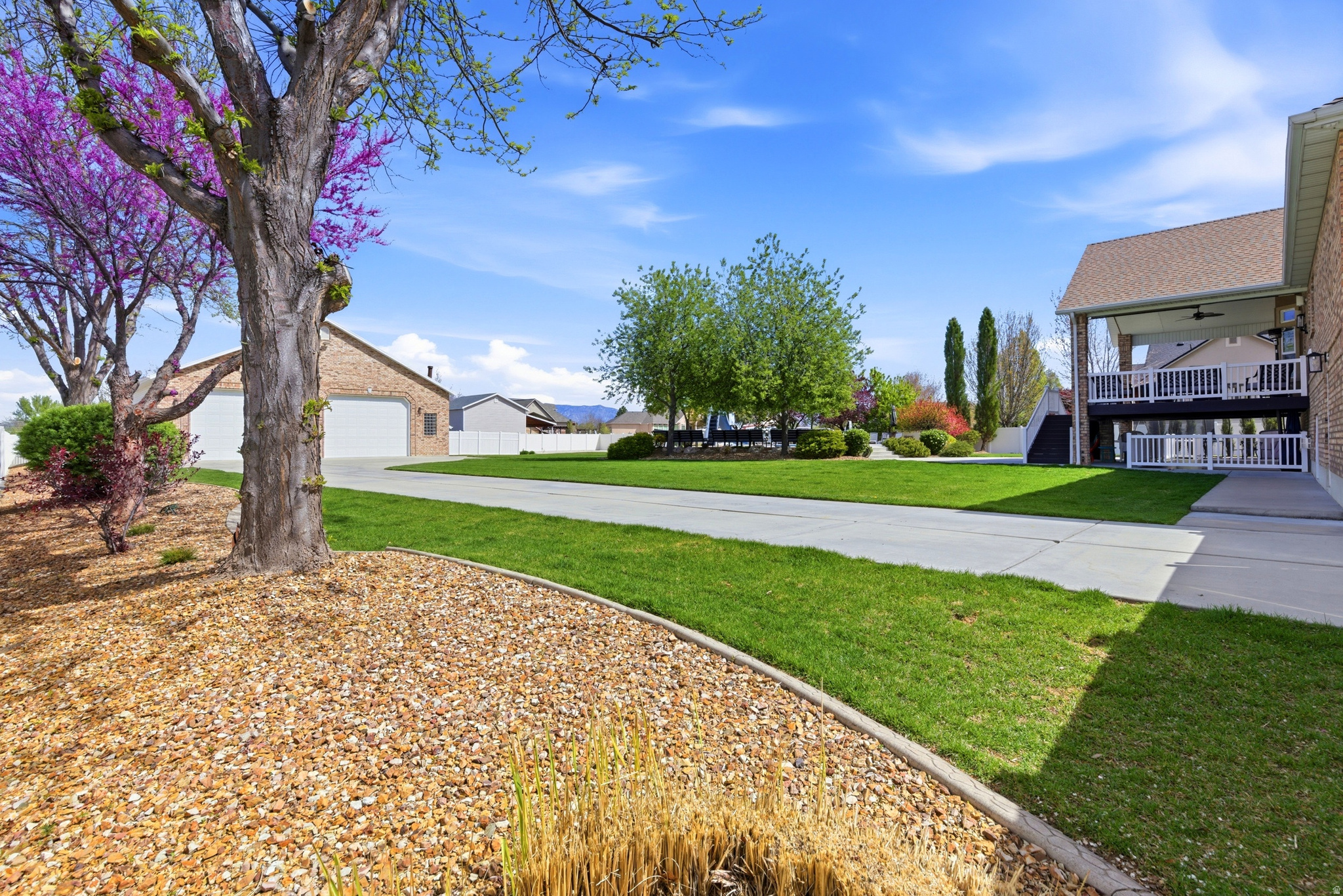 ROCKY MNT. MEADOWS - Residential
