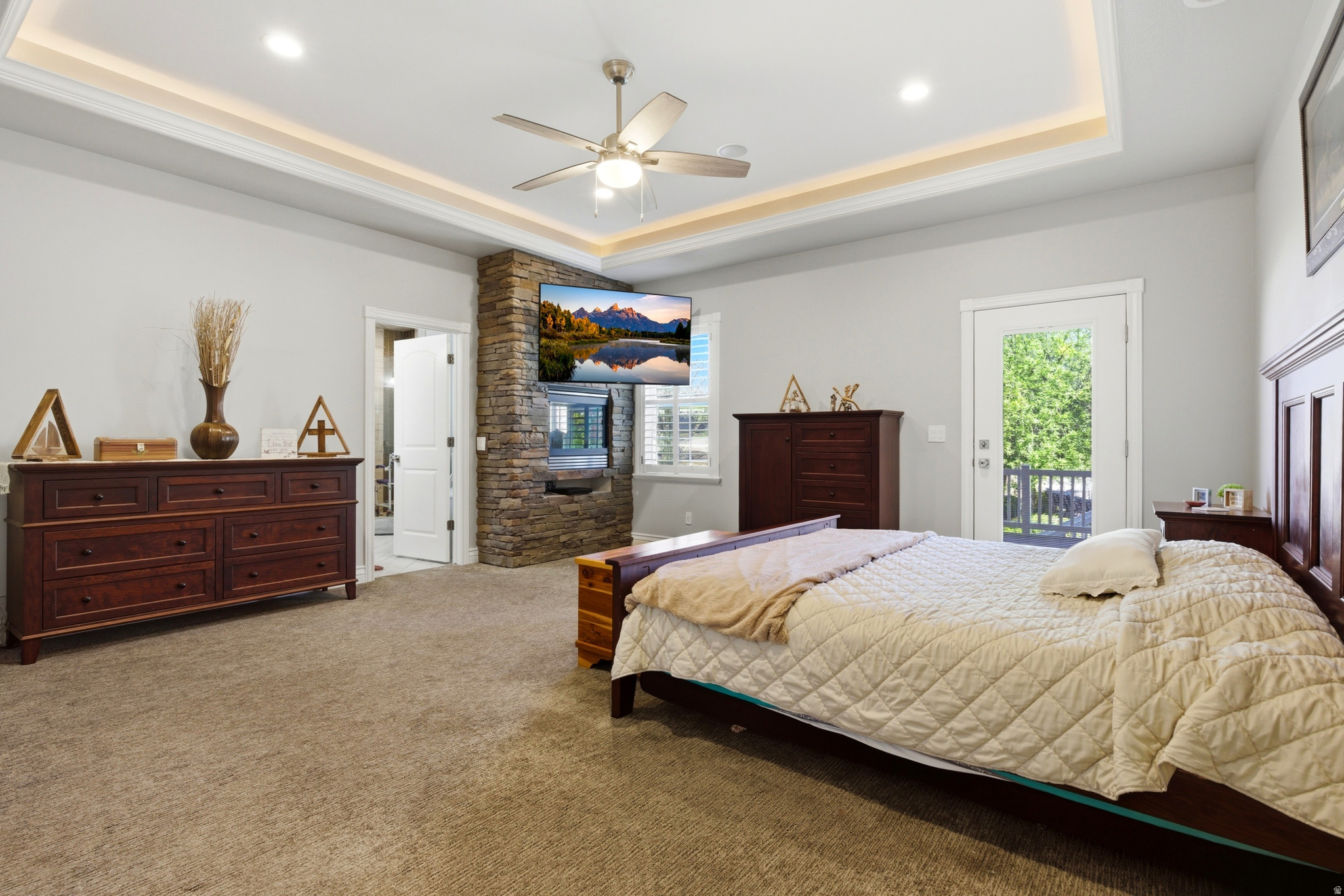 ROCKY MNT. MEADOWS - Residential