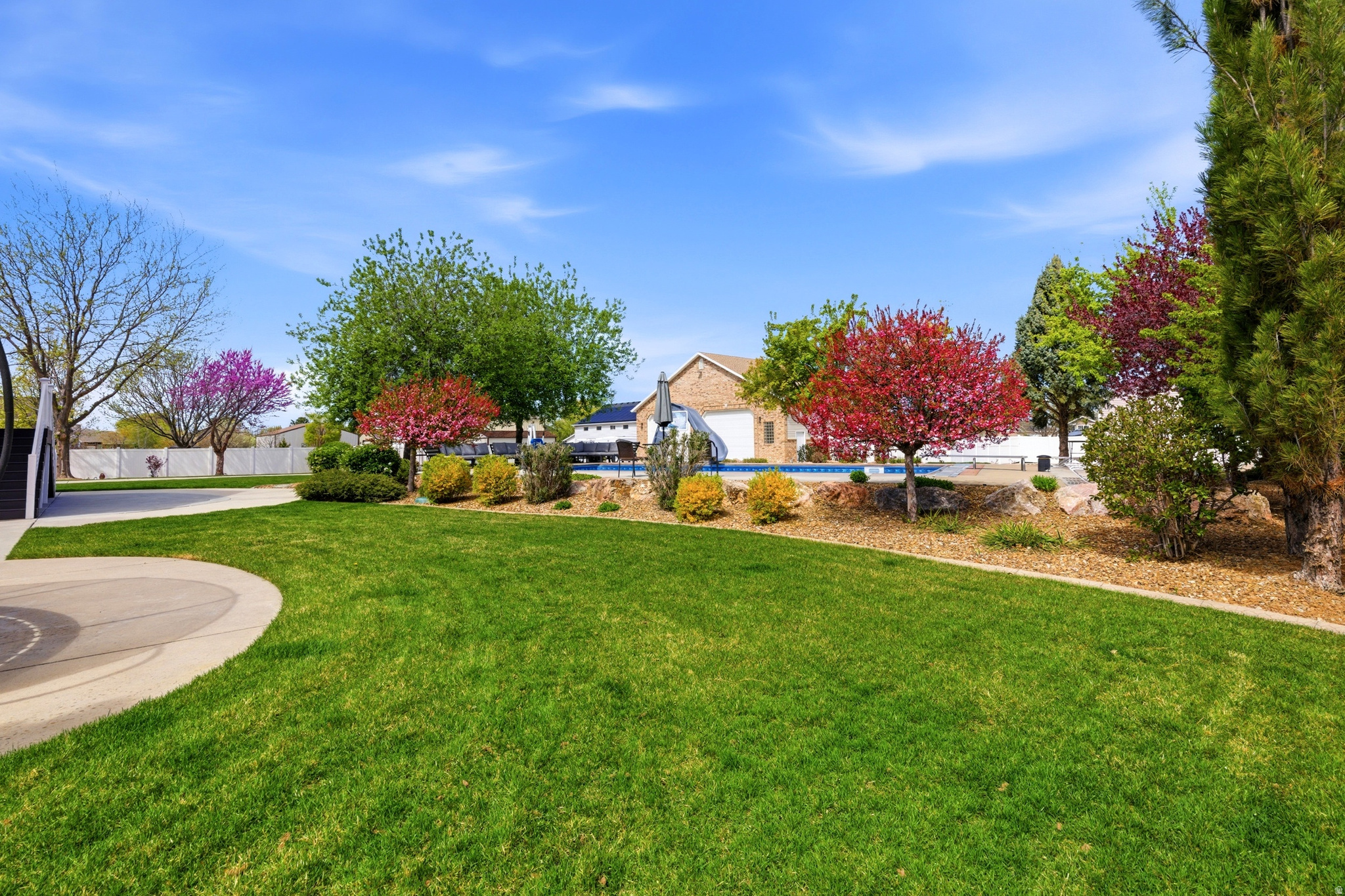 ROCKY MNT. MEADOWS - Residential