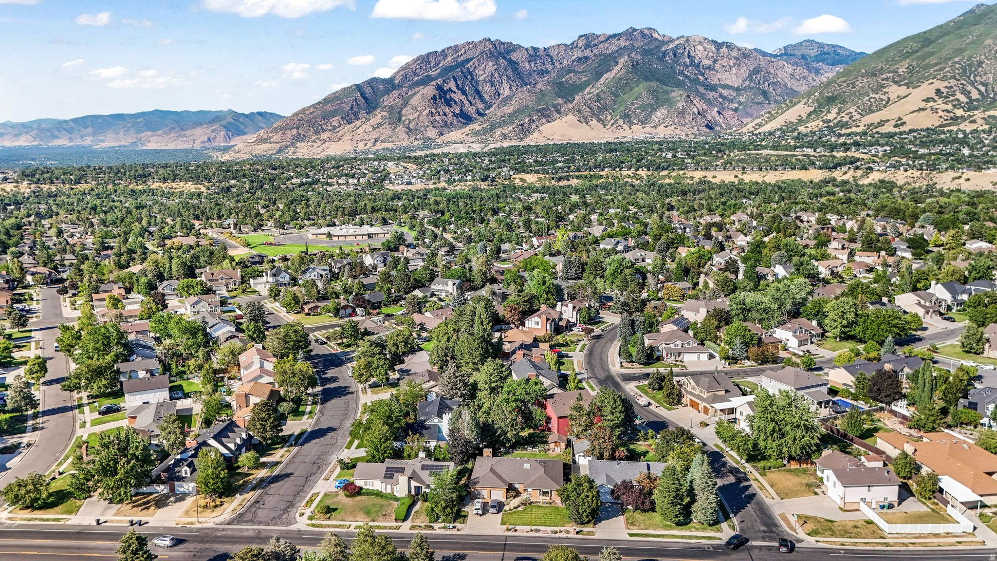 WILLOW CREEK HEIGHTS - Residential