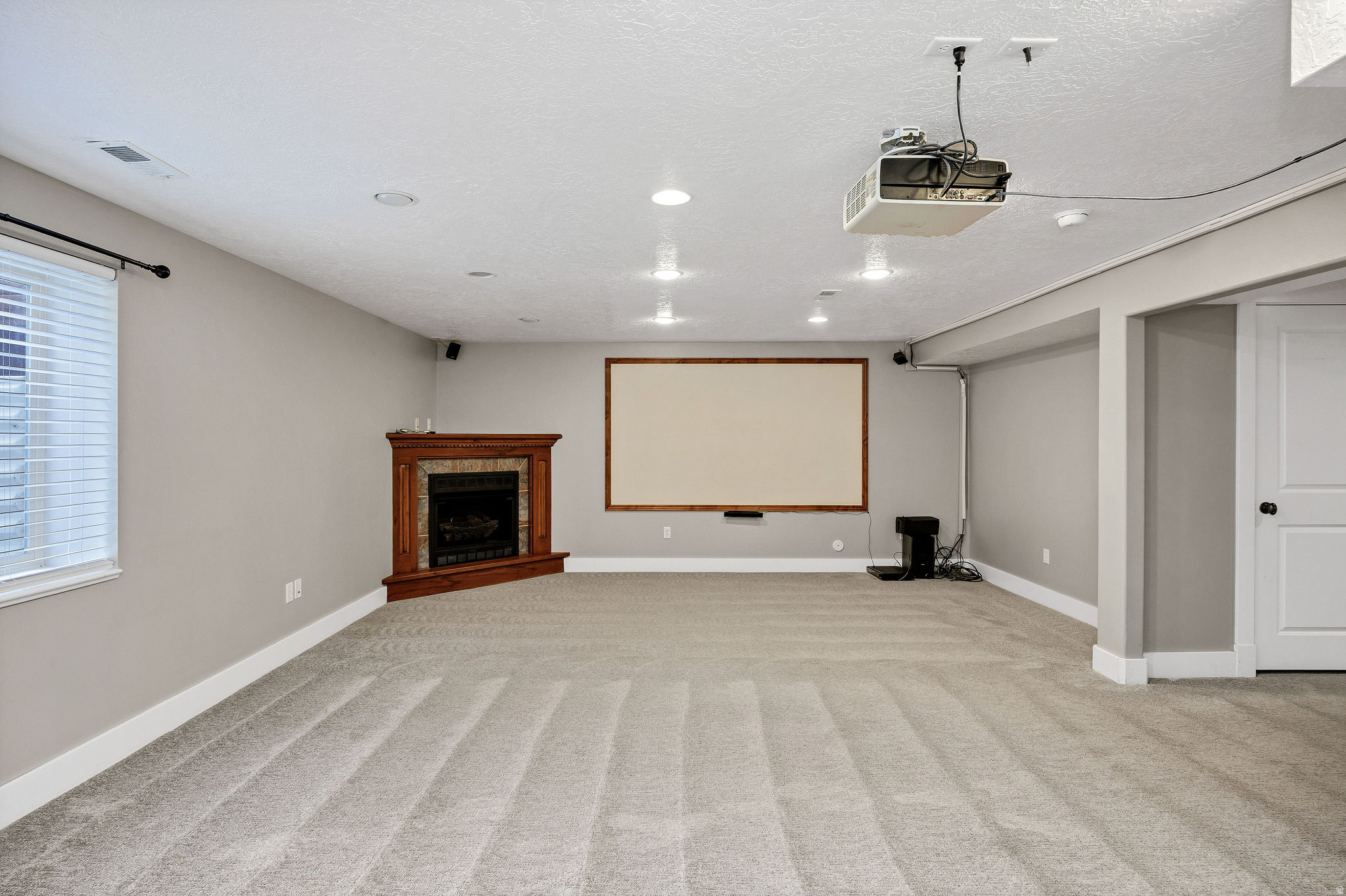 NIBLEY GARDENS - Residential