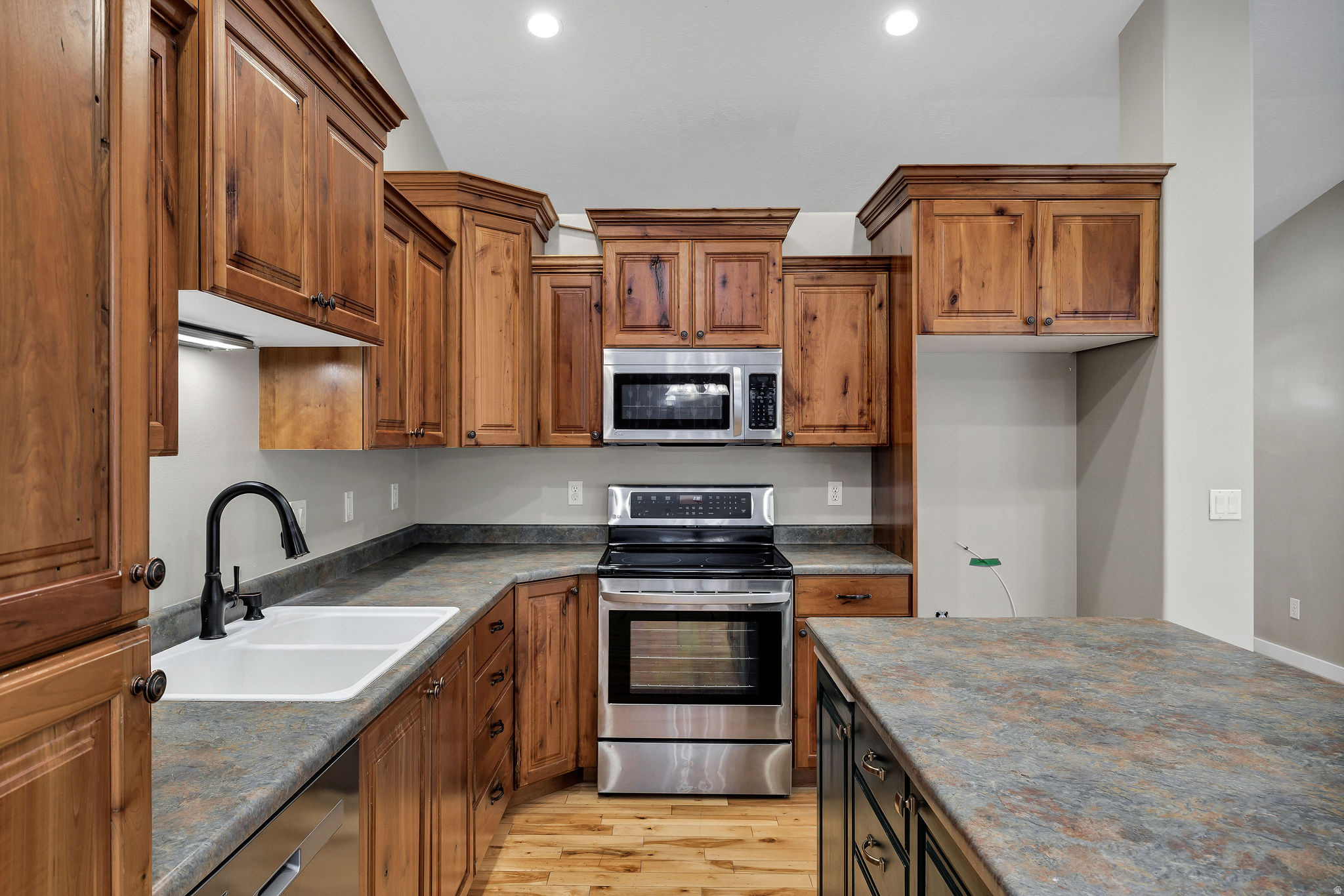 NIBLEY GARDENS - Residential