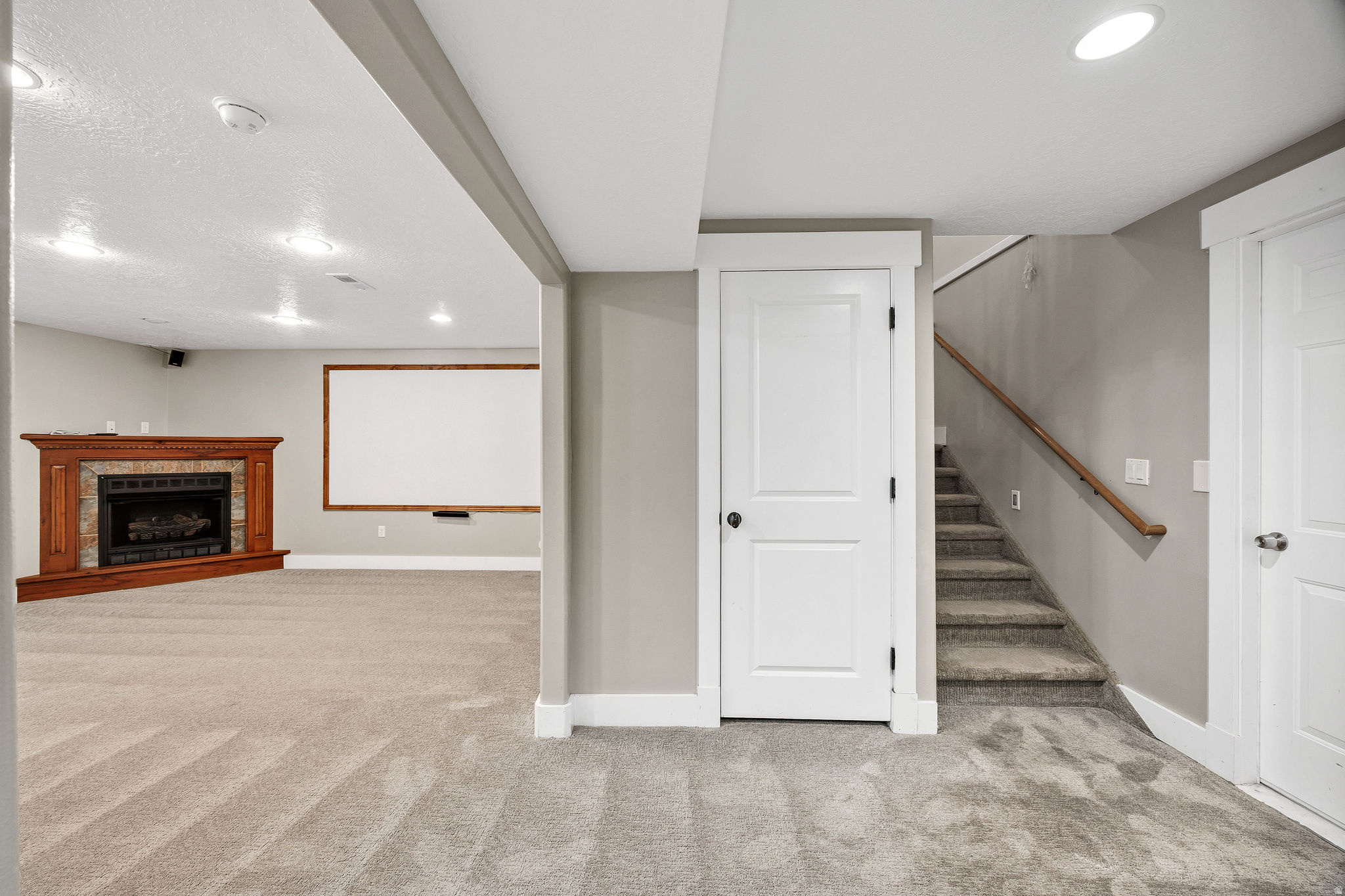 NIBLEY GARDENS - Residential