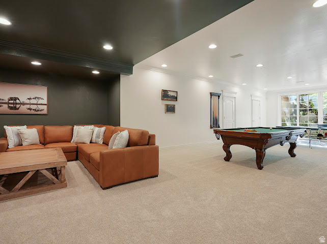 NORMANDY LANE - Residential