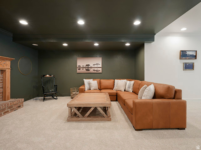 NORMANDY LANE - Residential
