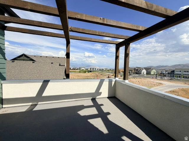 DAYBREAK - Residential