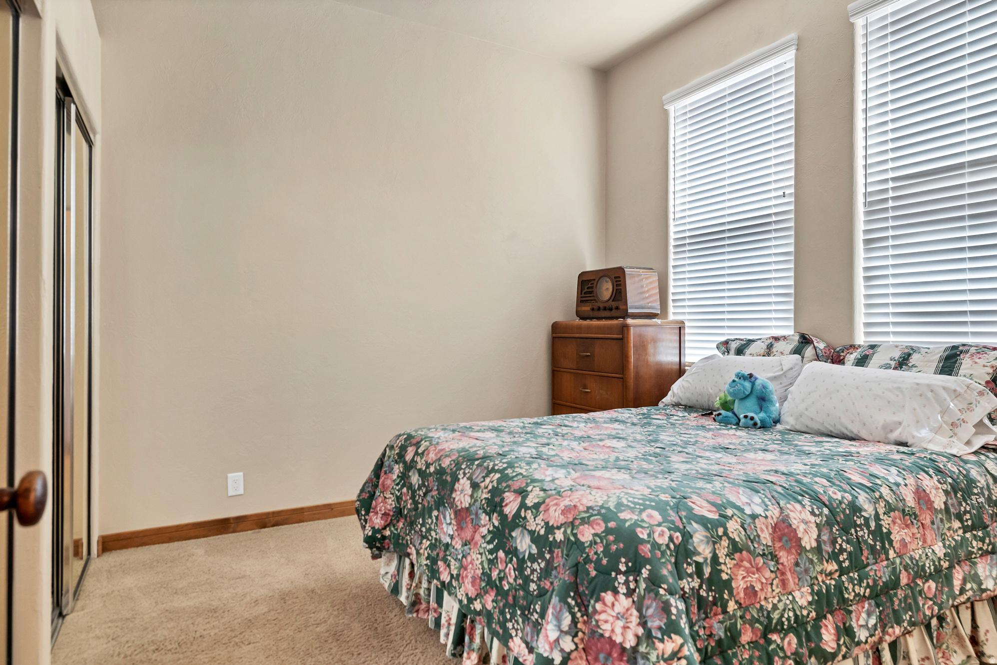 SHADOW MOUNTAIN 8 - Residential