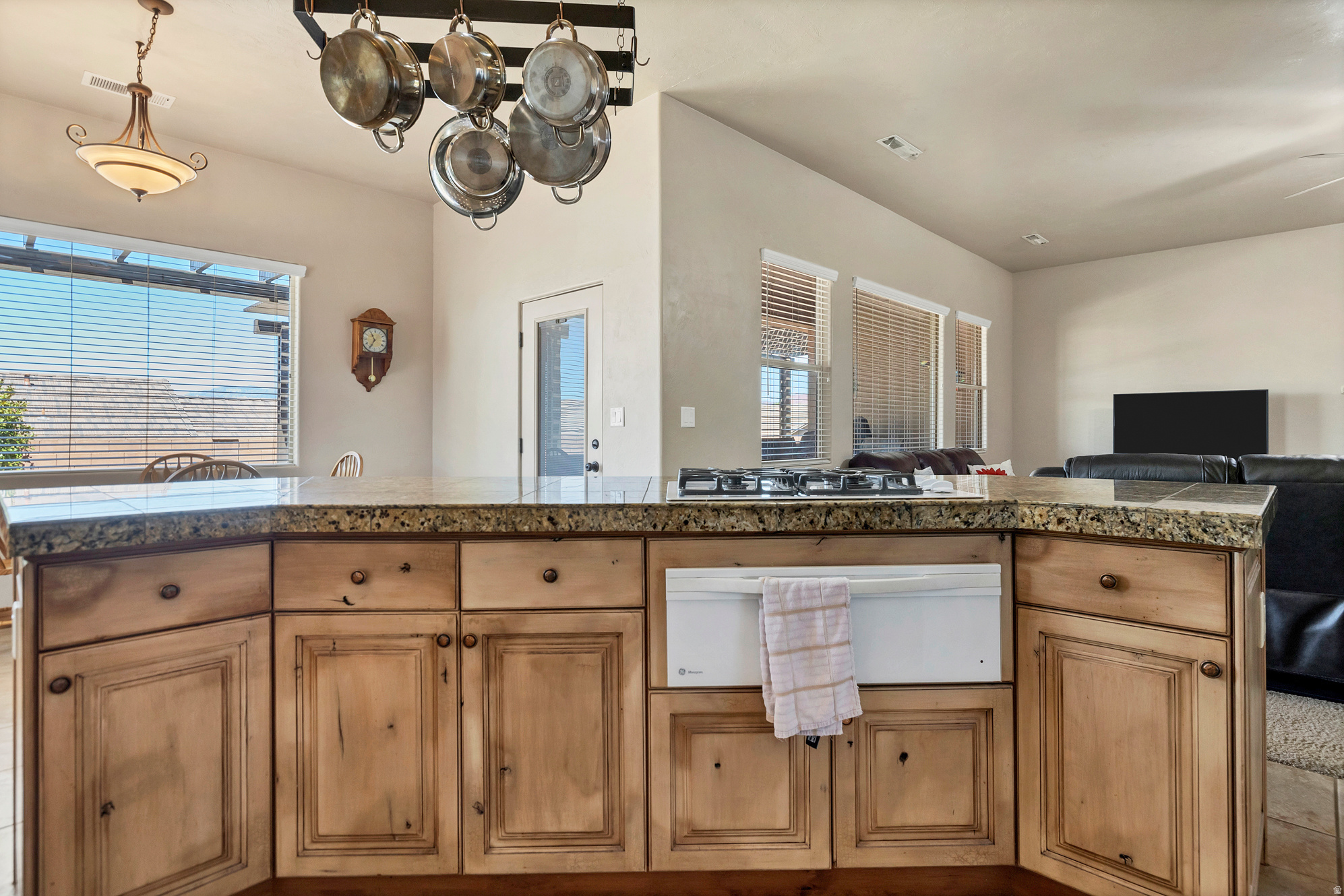 SHADOW MOUNTAIN 8 - Residential