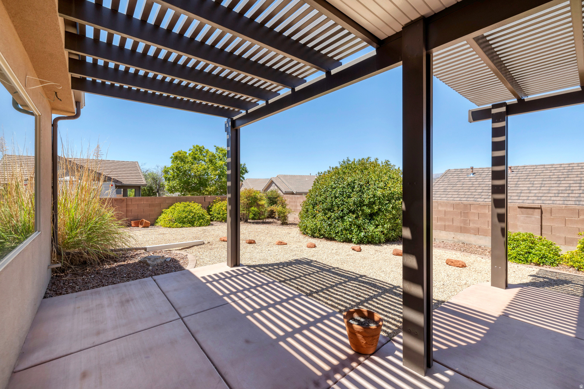 SHADOW MOUNTAIN 8 - Residential