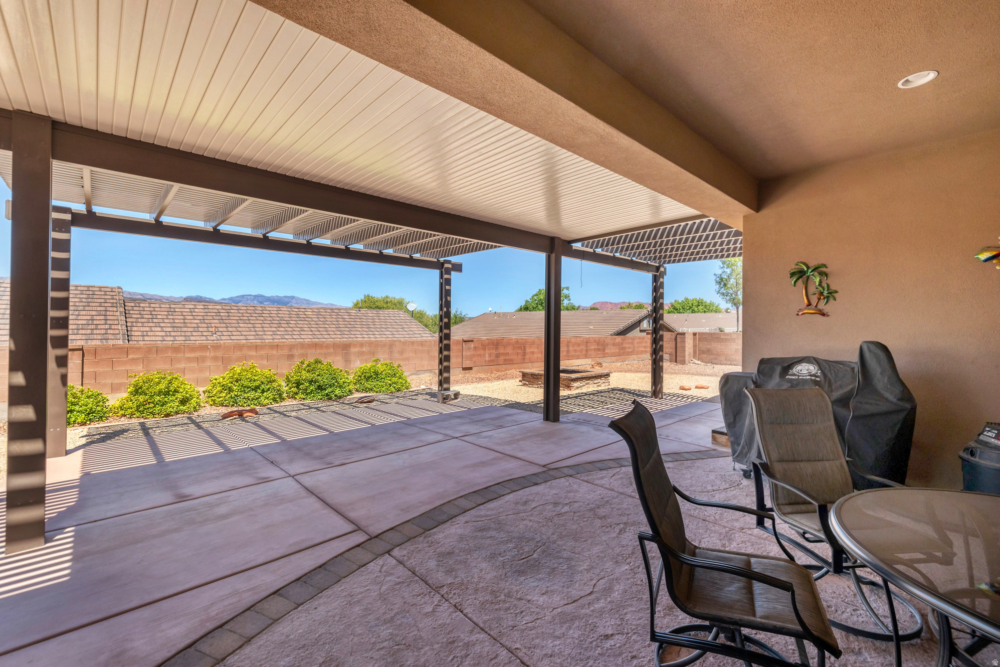SHADOW MOUNTAIN 8 - Residential